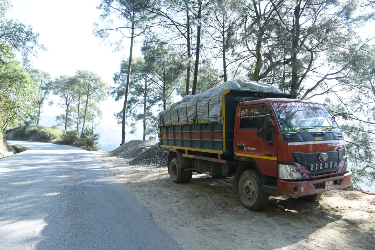 Banchare-dada-ma-awarodh_NPL-(12)-1763542808.jpeg