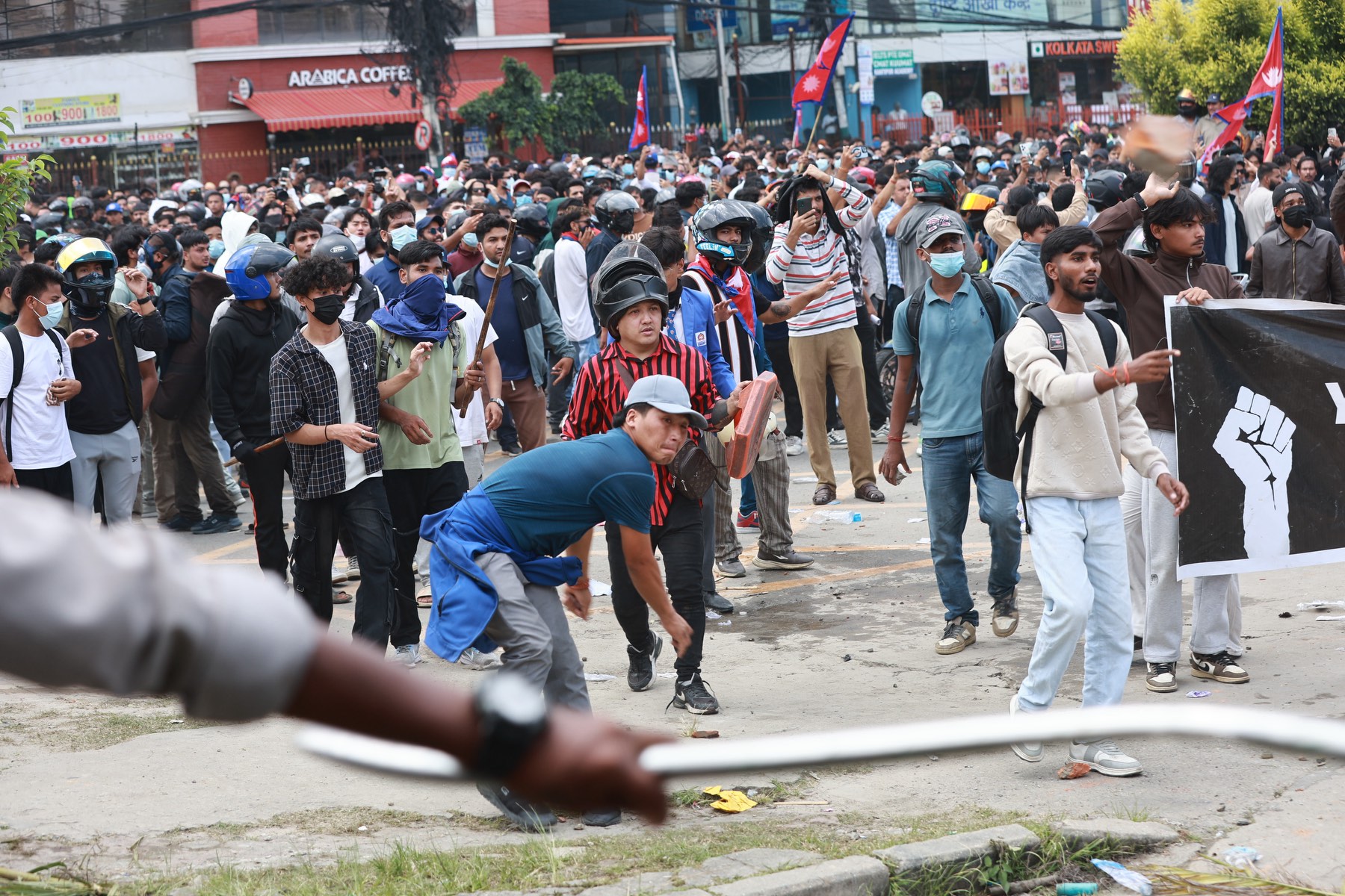Baneshwor-ma-tanab_Nepal-Photo-Library-(5)-1757323681.jpg