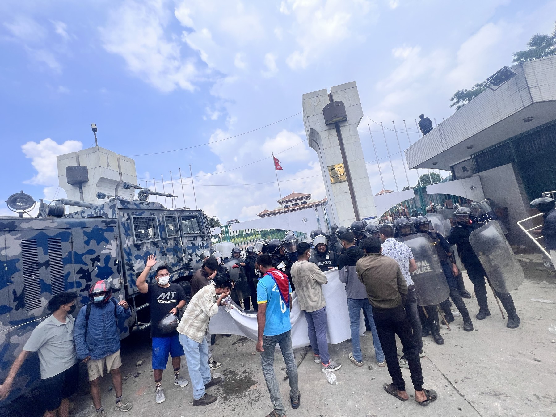 Baneshwor-ma-tanab_Nepal-Photo-Library-(9)-1757323684.jpg