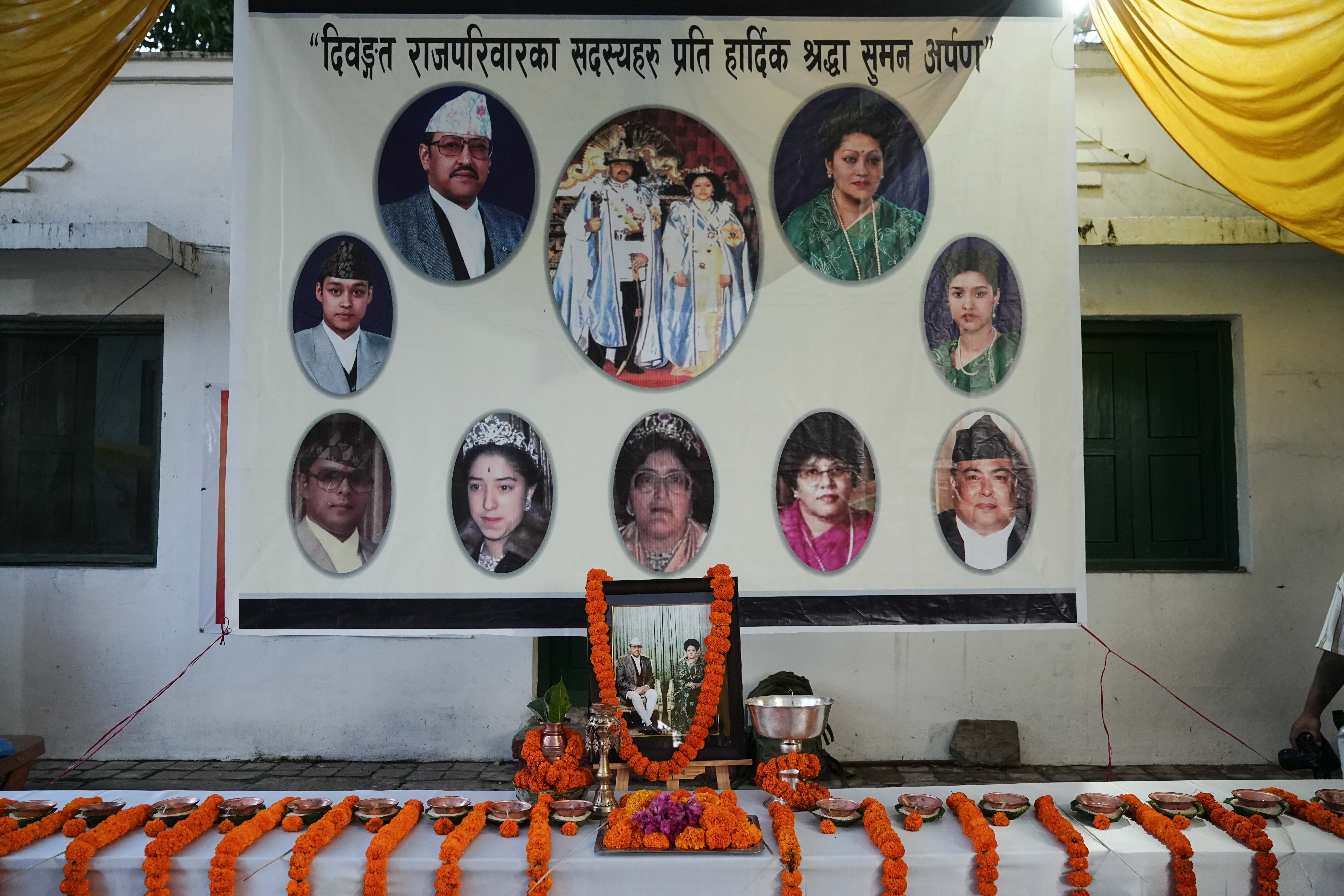 Beath-anniversary-of-Birendra_-1419-1780410299.jpg
