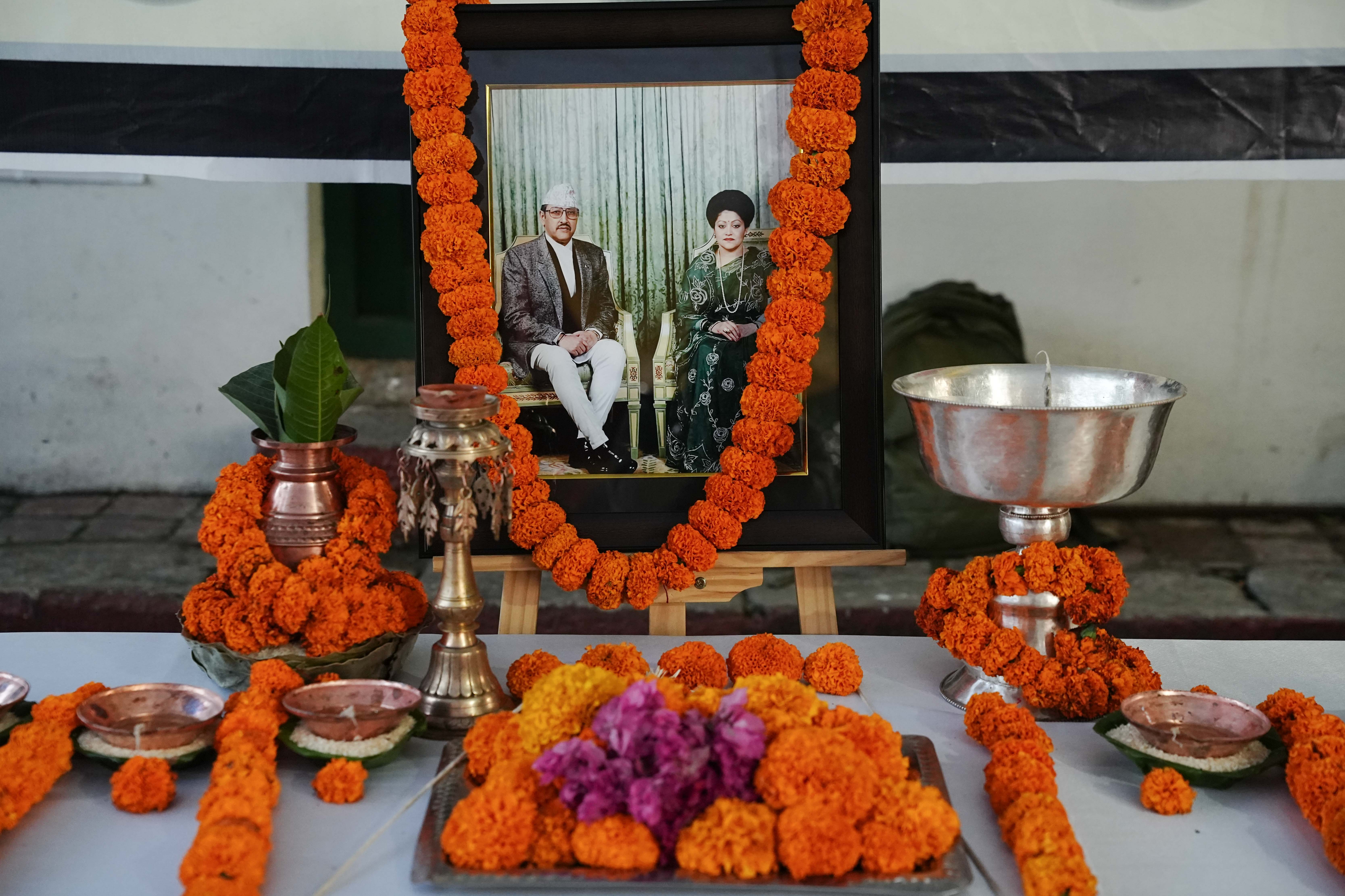 Beath-anniversary-of-Birendra_-1420-1780410306.jpg