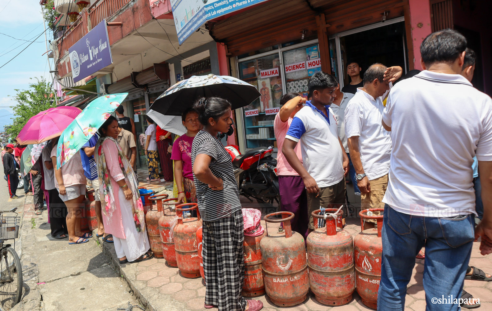 Bharatpur-Gas-Photo_NPL-(10)-1786712955.jpg