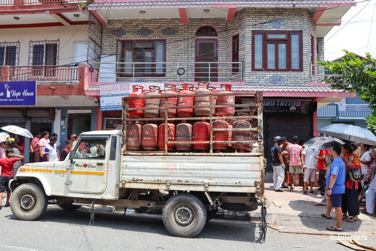 Bharatpur-Gas-Photo_NPL-(9)-1786712955.jpg
