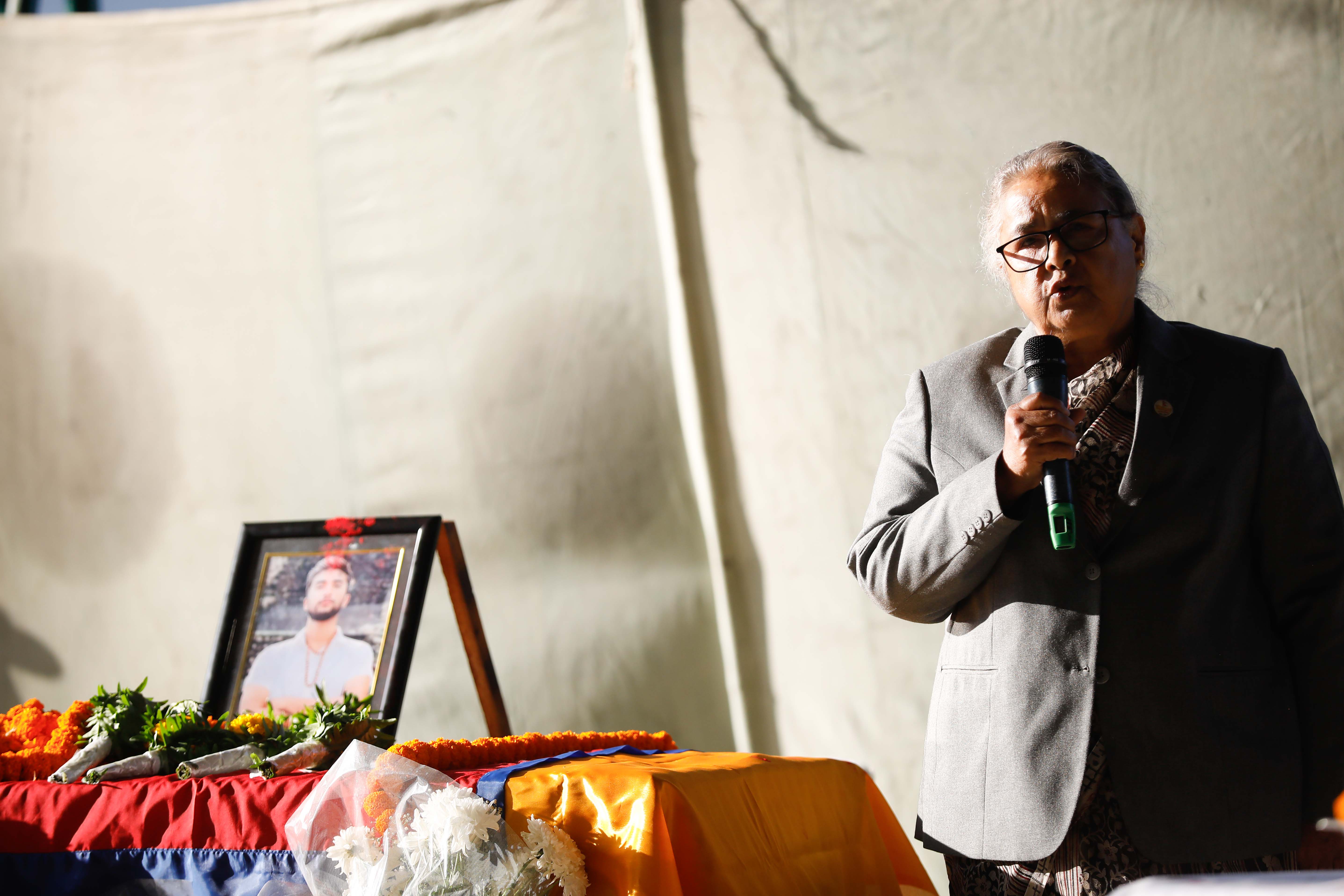 Bipin-Joshi-Funeral_-1760957233.jpg