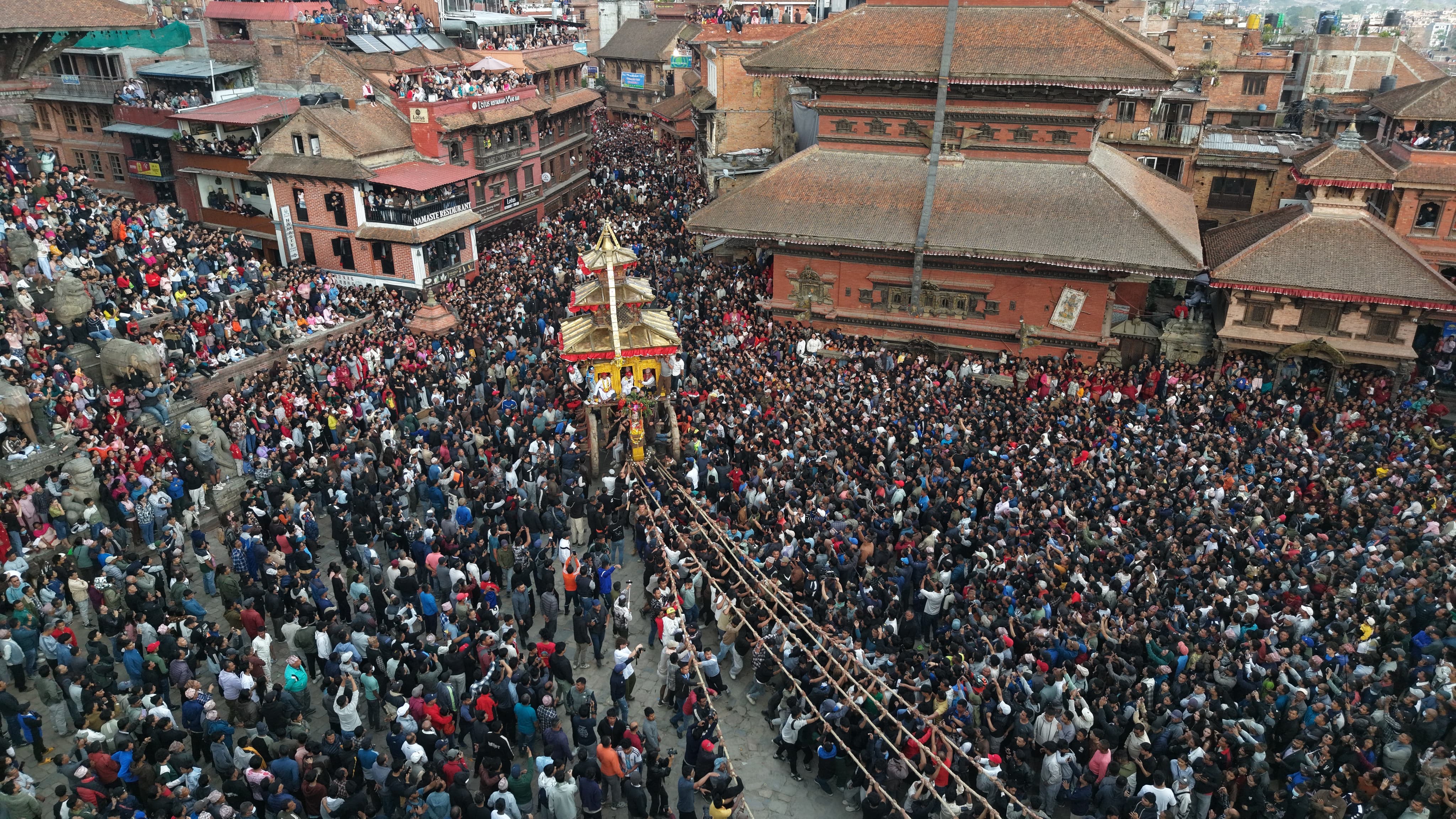 Biska-Jatra-(10)-1775823454.jpeg