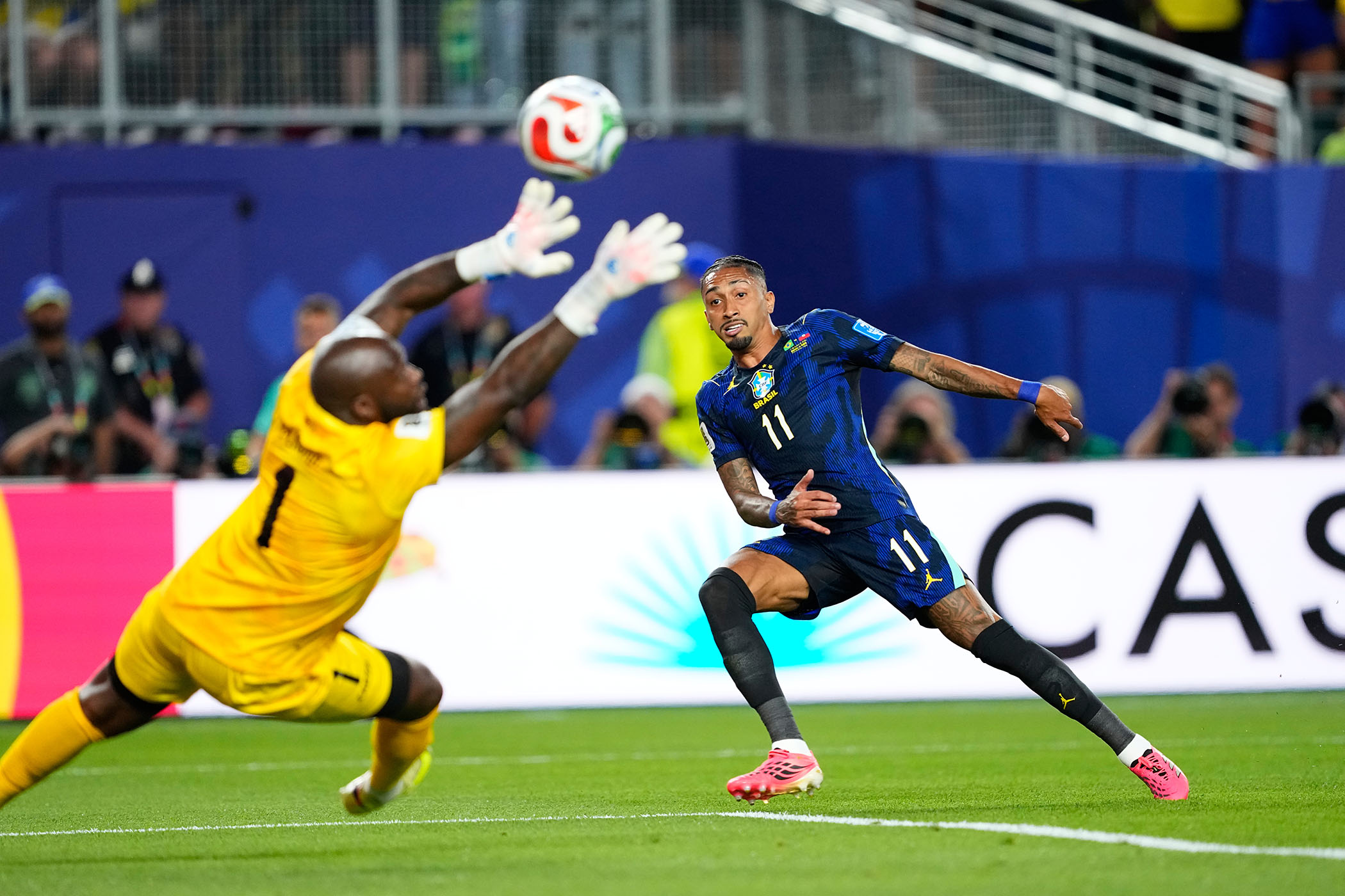 Brazin-vs-Haiti-ap-(4)-1781919387.jpg