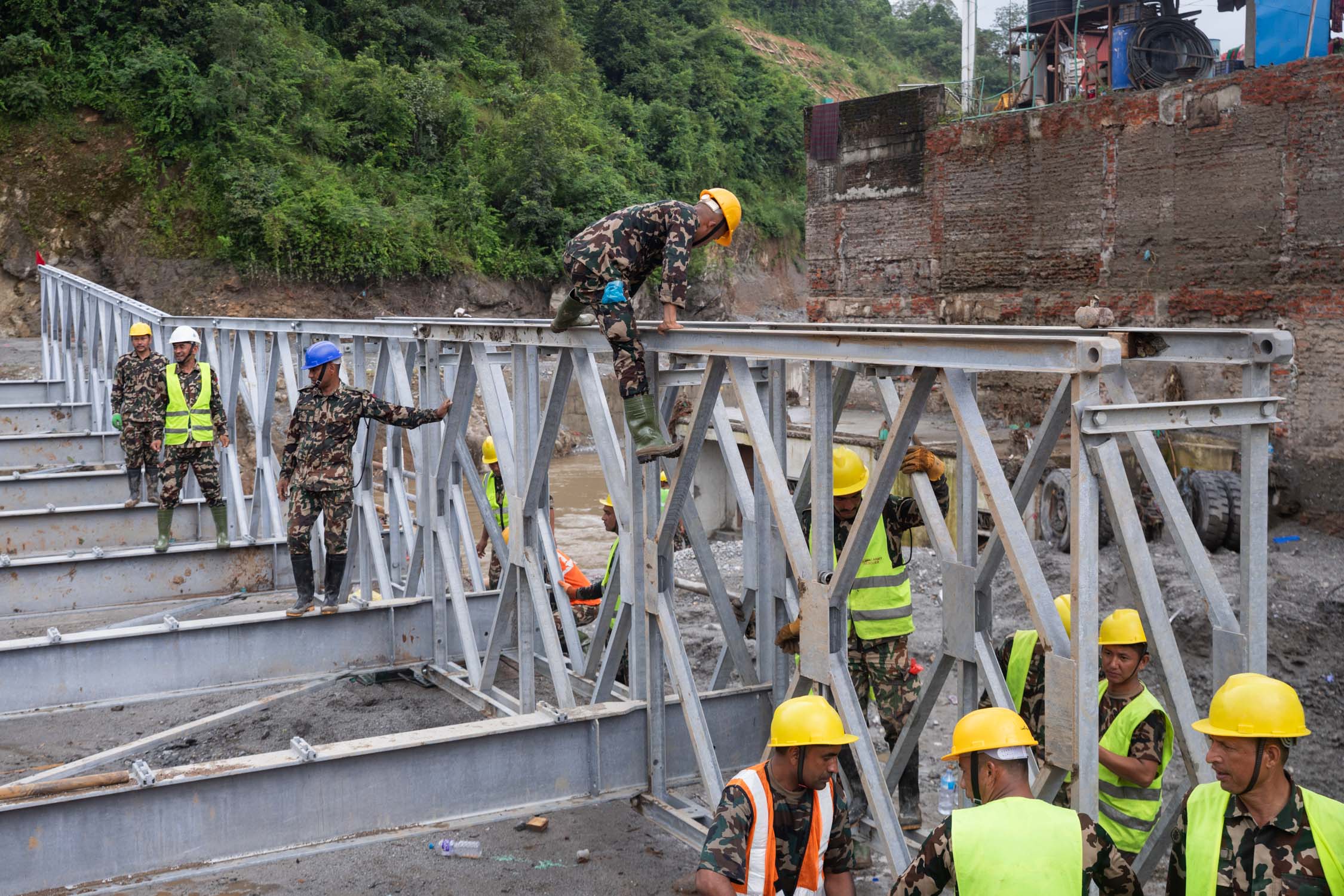 Bridge_Trisuli_Nepal-Army_nepal-Photo-library6-1788665199.jpg