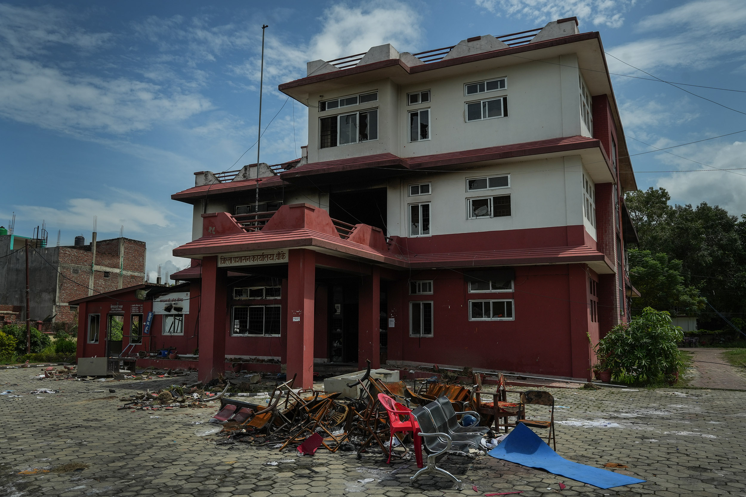 CDO-Office_Banke_NPL-(3)-1758351904.JPG