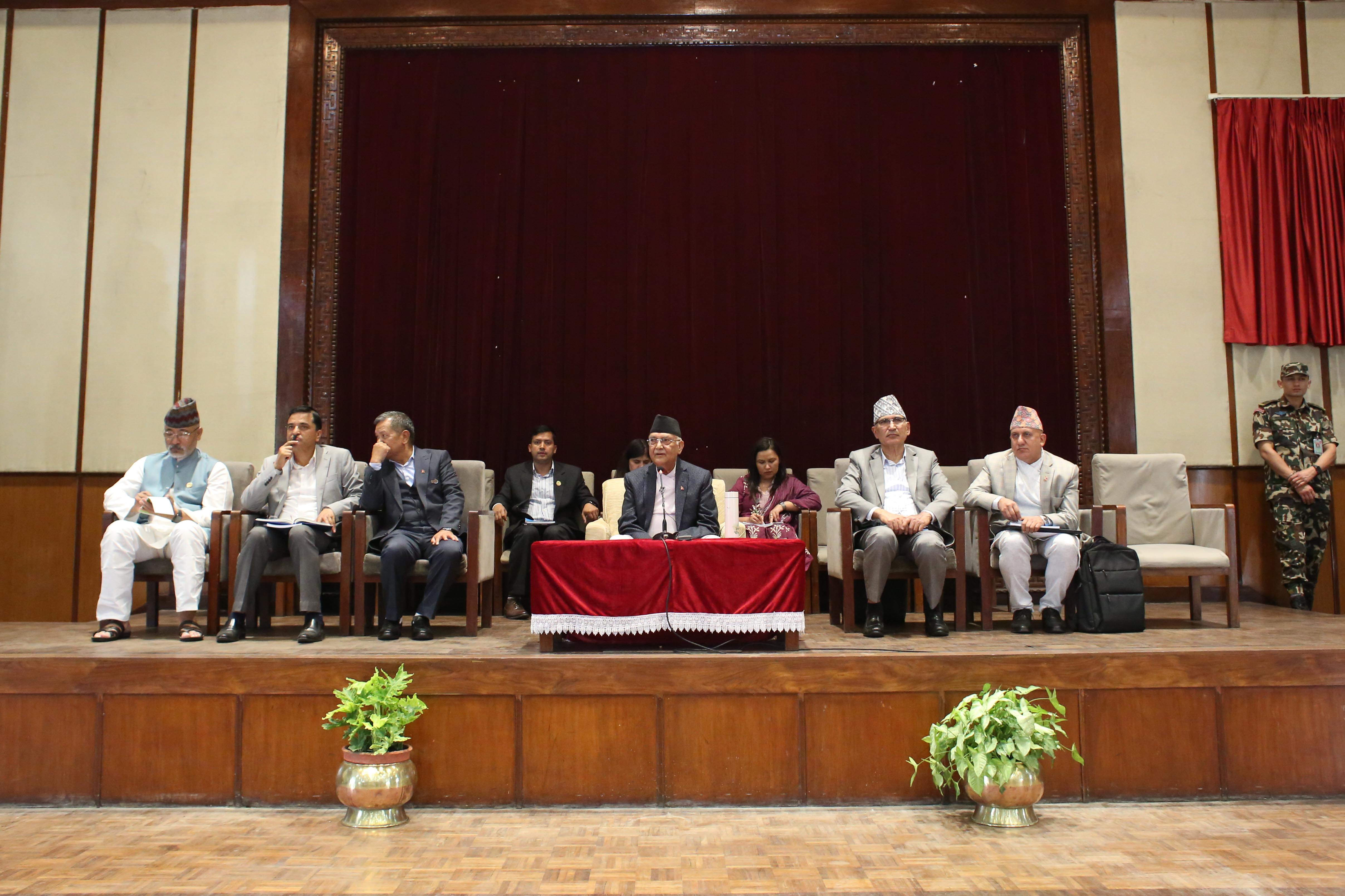 CPN-UML-parliamentary-party-meeting.-242-1748853630.jpg