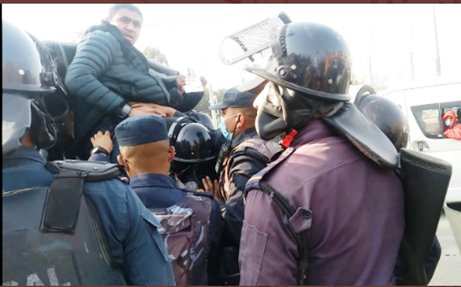 माइतीघरबाट राष्ट्रिय जनमोर्चाका नेता तथा कार्यकर्ता गिरफ्तार