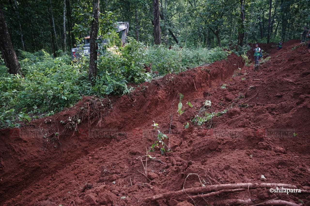 Chitwan-Devghat-Jungle-For-Flood-Dead-Bodies_NPL-(15)-1788001072.jpeg