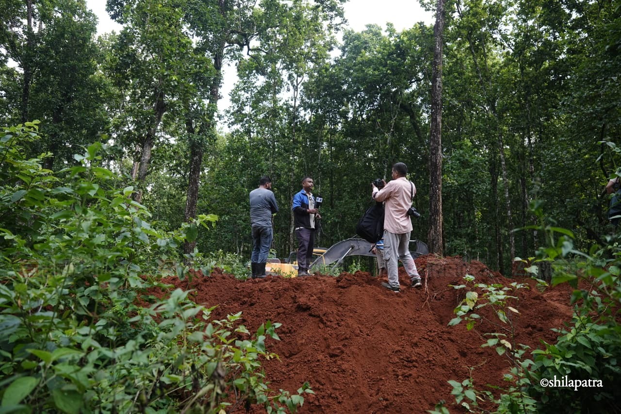 Chitwan-Devghat-Jungle-For-Flood-Dead-Bodies_NPL-(9)-1788001071.jpeg