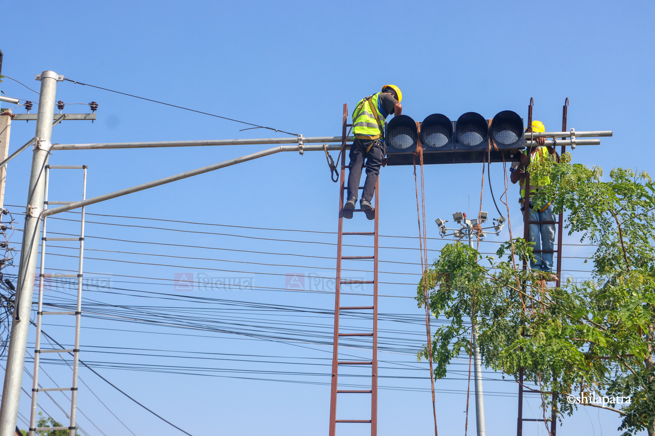 Chitwan-Traffic-Light_NPL_NishaShrestha-(1)-1790827826.jpg