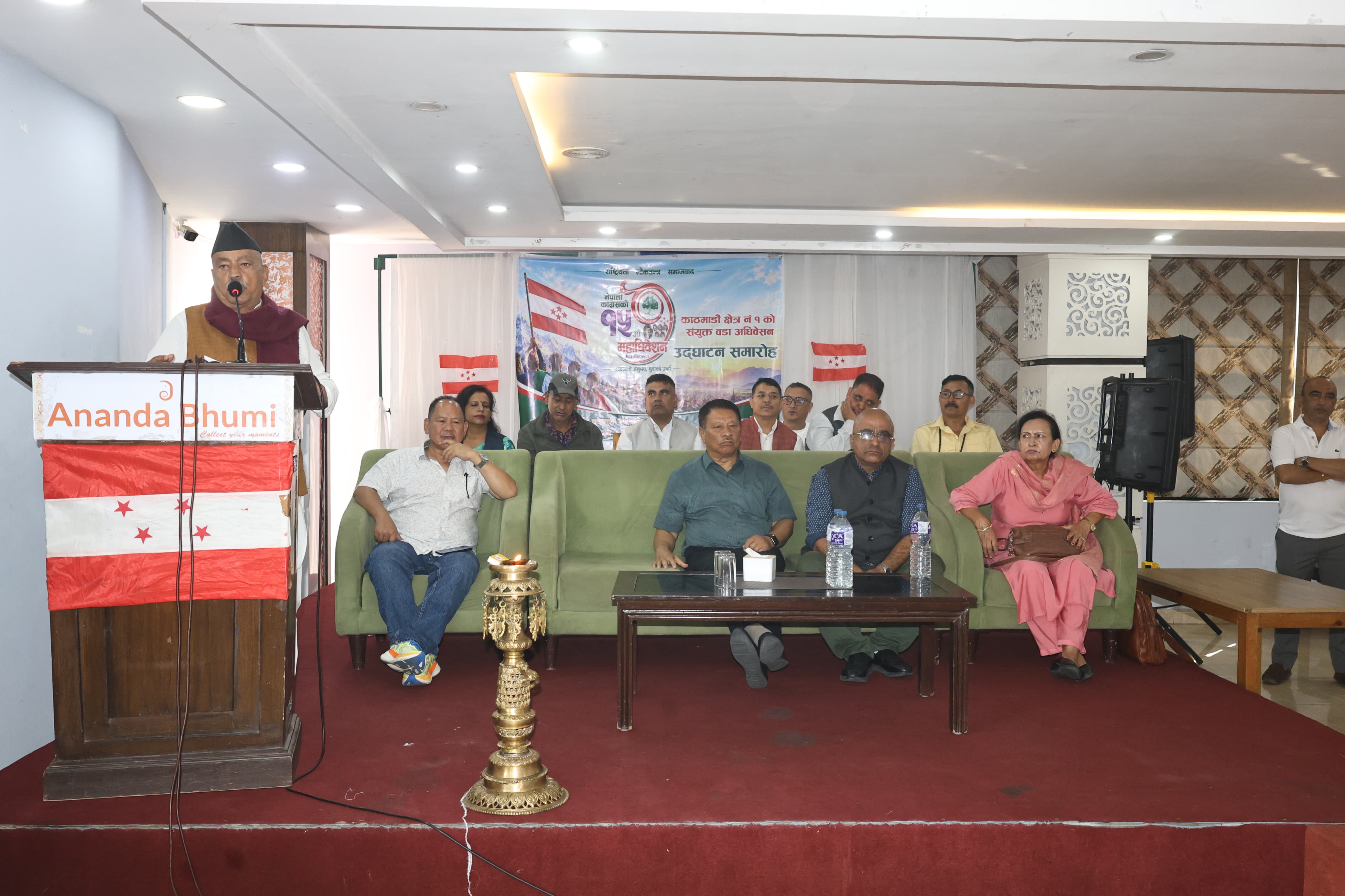 Congress-Deuba-Team-Mahadhibesan_NPL-(9)-1790845965.jpeg