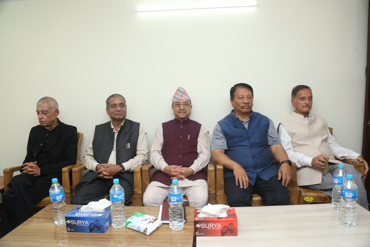 देउवा समूहले खडा गर्‍यो छुट्टै कार्यालय, चुनदेवी बैठकमा को–को छन् ?