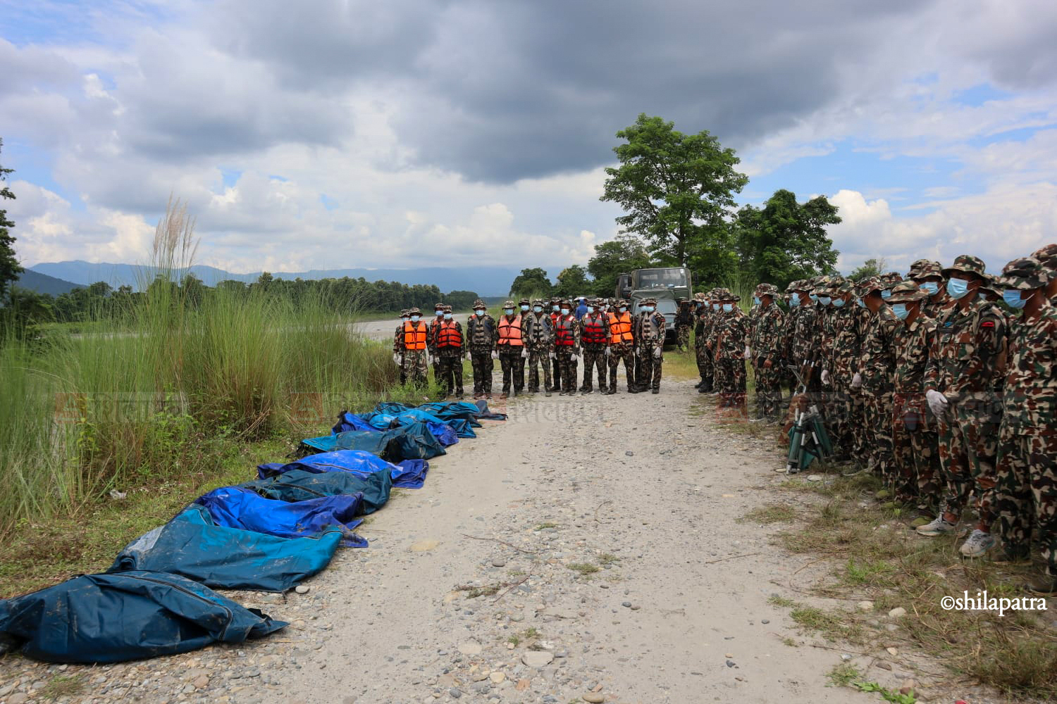 Dead-Body-Rescue-by-Nepal-Army-Chitwan-Photos-(3)-2-1788172633.jpg