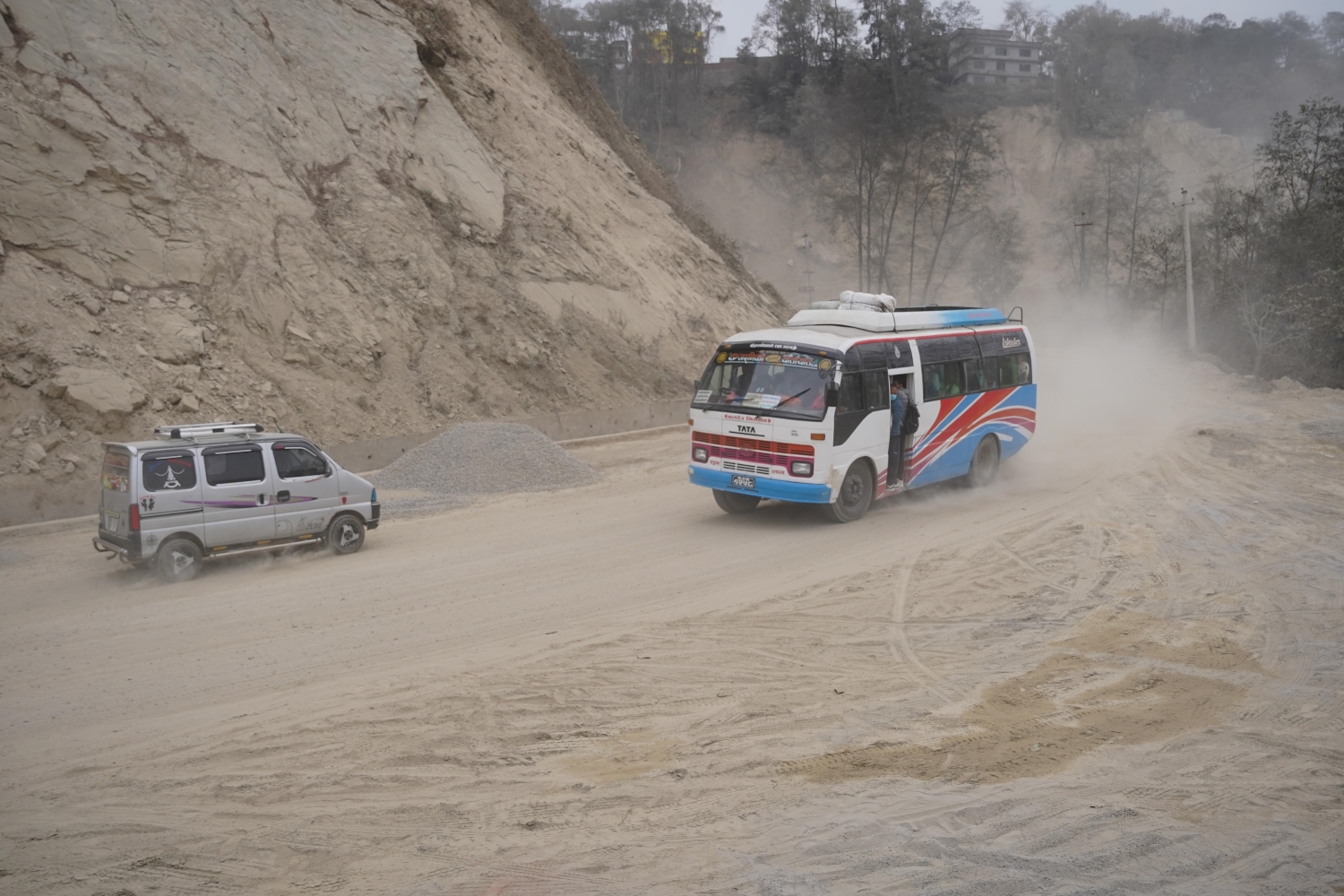 Dhulikhel-Khawa-Road_10-1740792628.jpg