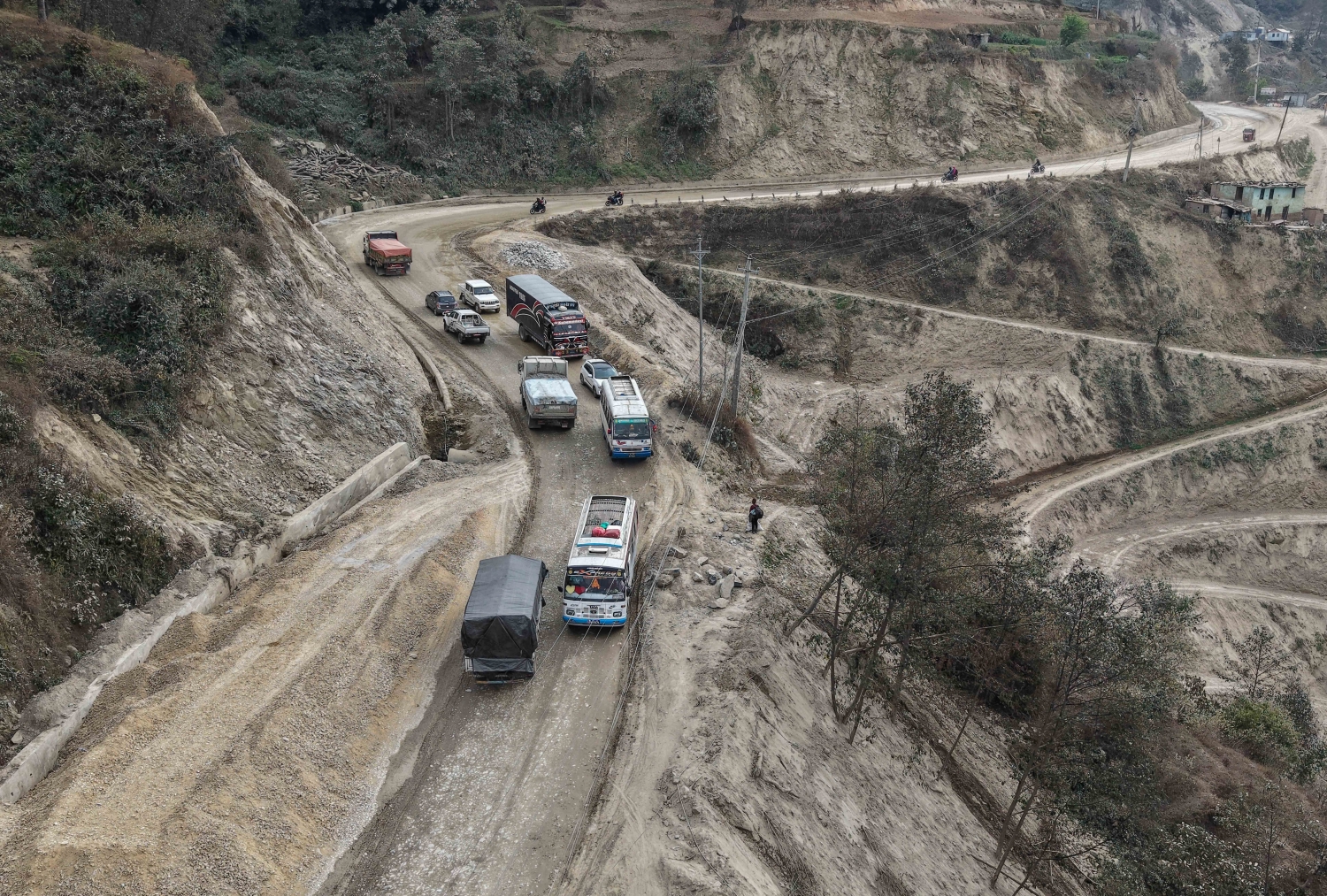 Dhulikhel-Khawa-Road_5-1740792570.jpg