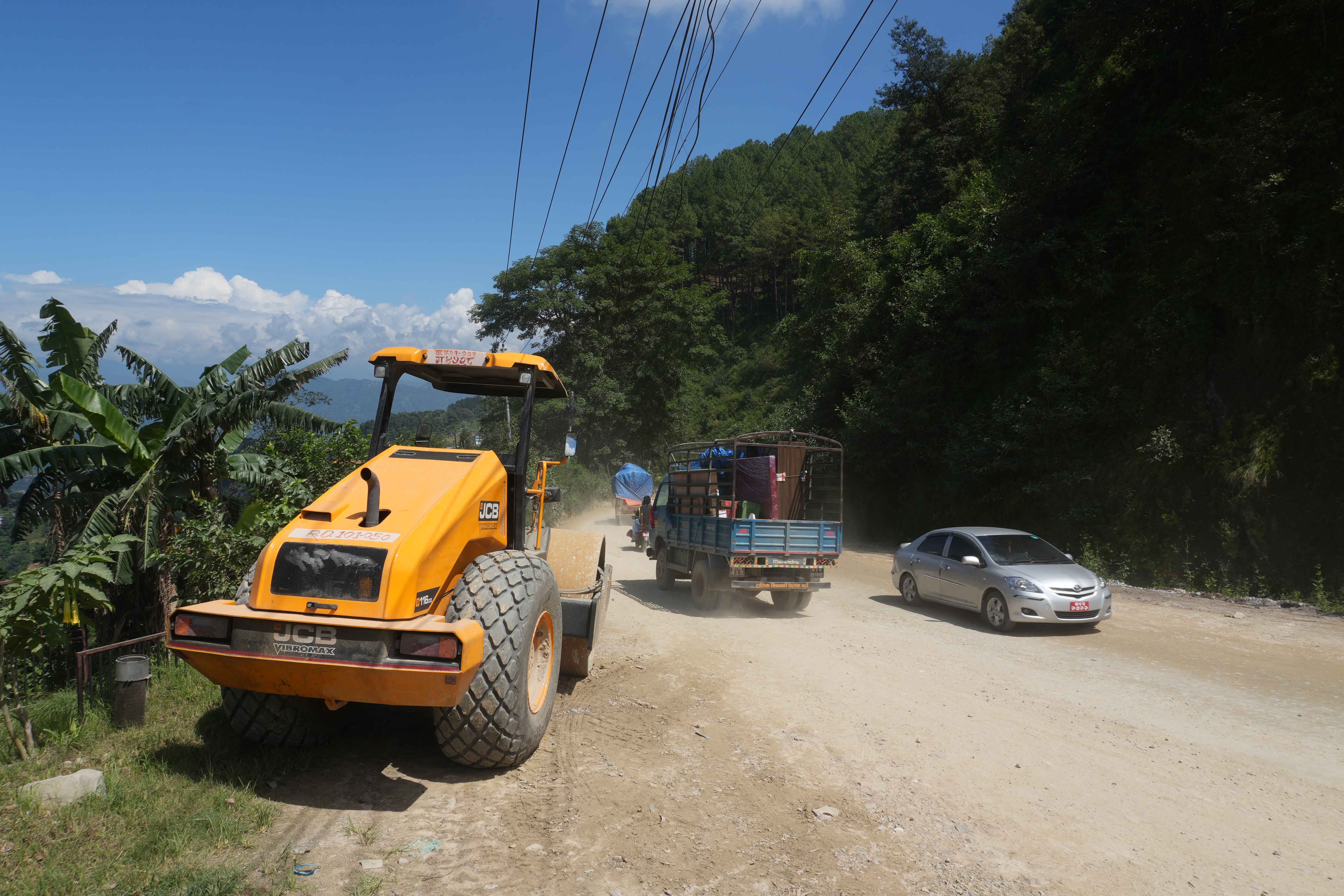 Dhulikhel-Khawa-Road_NPL_DSC01961-1758690396.jpg