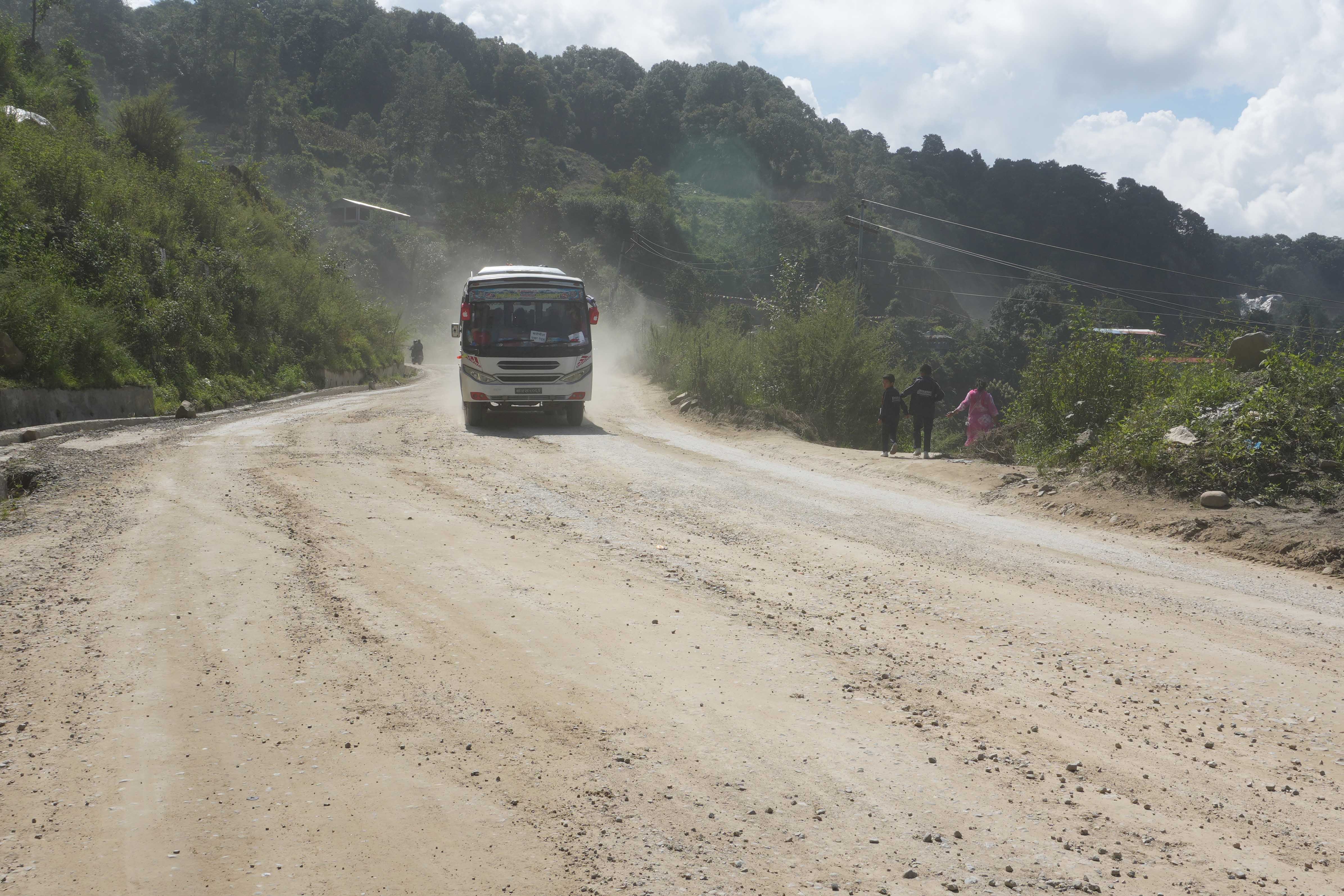Dhulikhel-Khawa-Road_NPL_DSC02062-1758690404.jpg