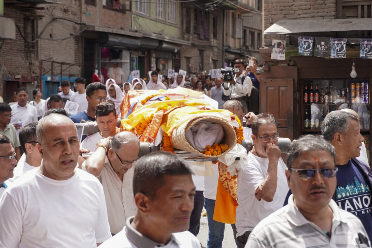Durgalal-Shrestha_Funeral_-1215-(14)-1787052166.jpg