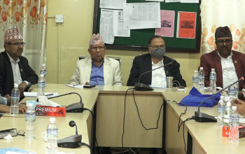 एकीकृत समाजवादी संसदीय दलको बैठकमा माधव नेपाल : बजेट राम्रो छ, कार्यान्वयनमा चिन्ता छ