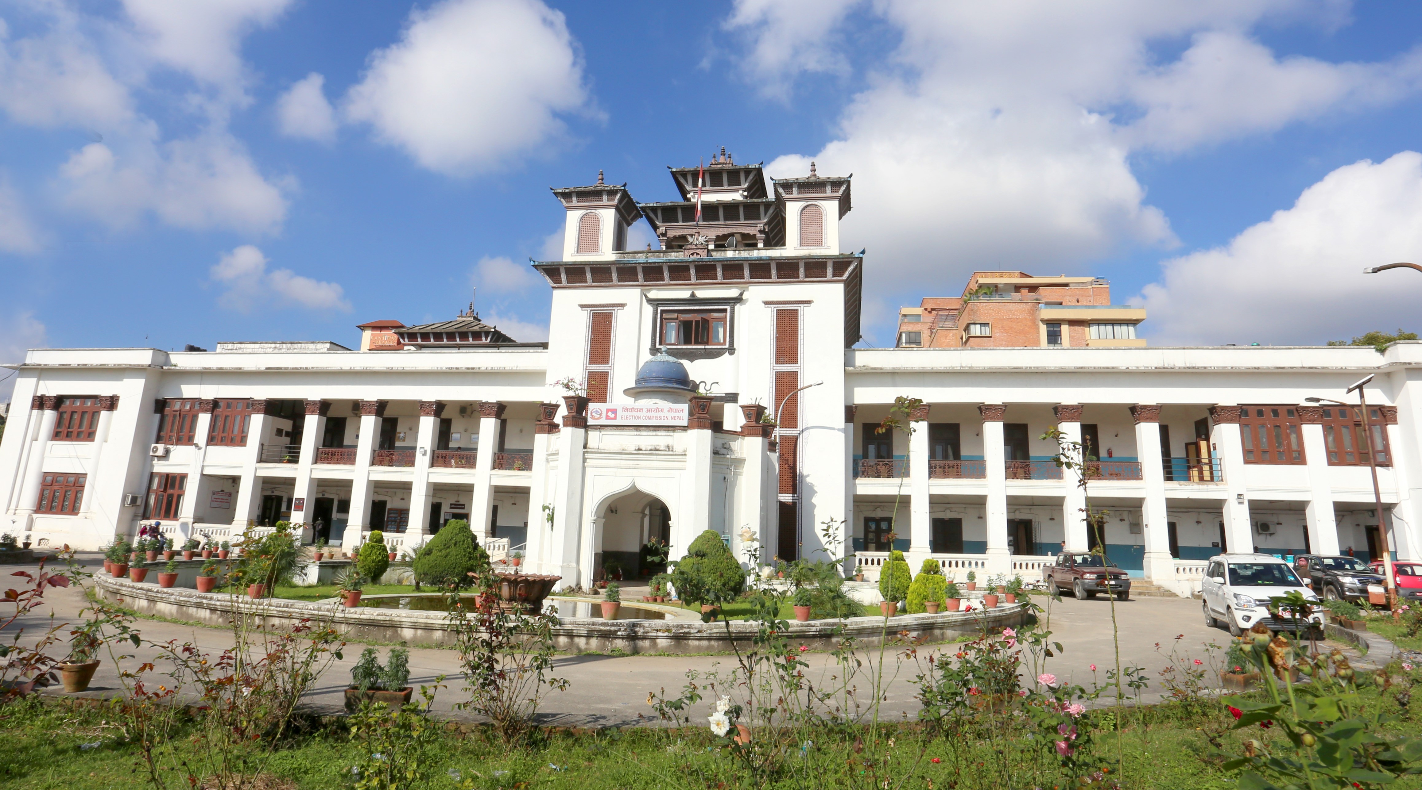 निर्वाचन आयोगले राजनीतिक दललाई छलफलका लागि बोलायो