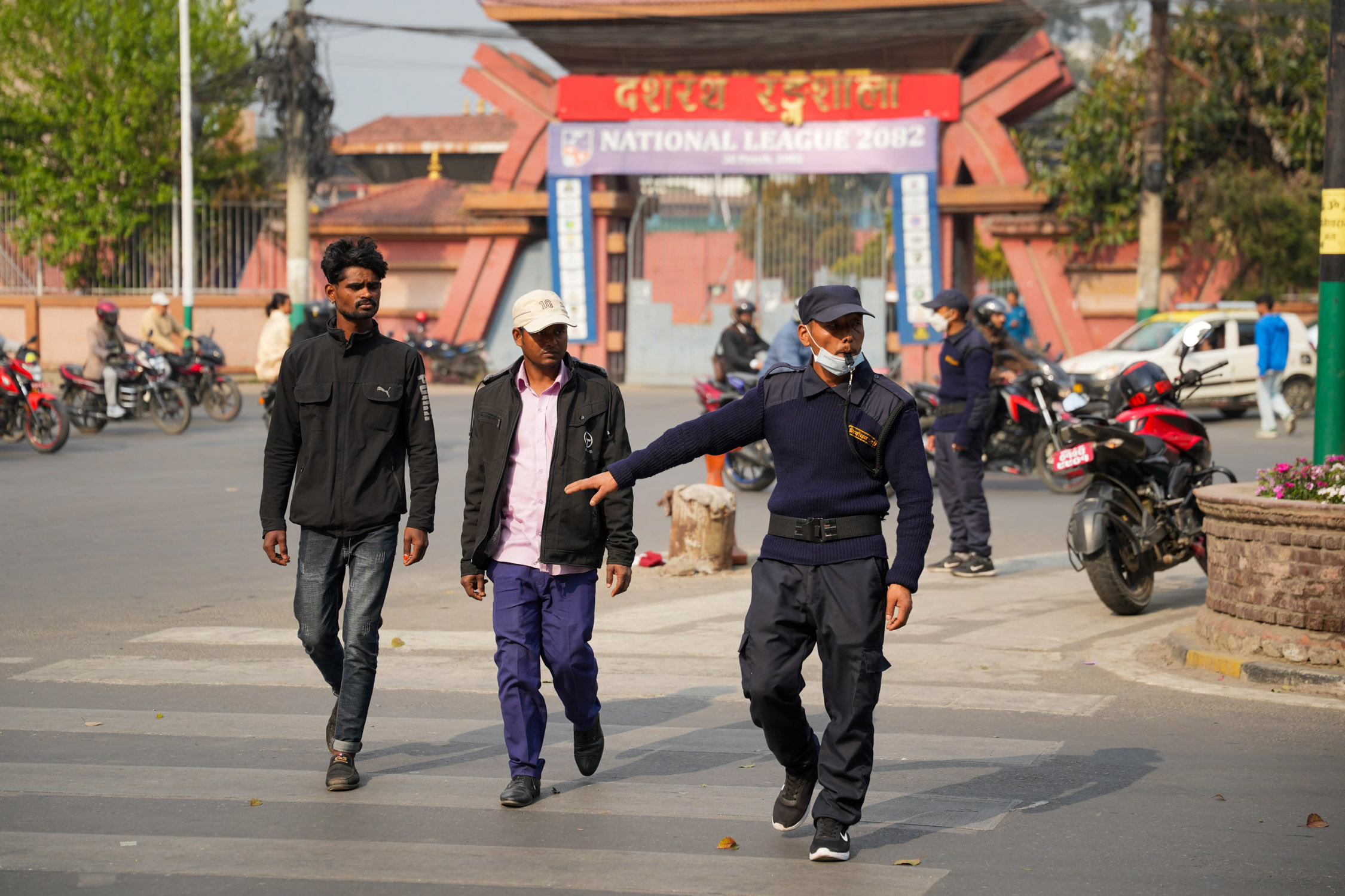 Election-police-on-Duty-Kathmandu-traffic_NPL13-1772168601.jpg