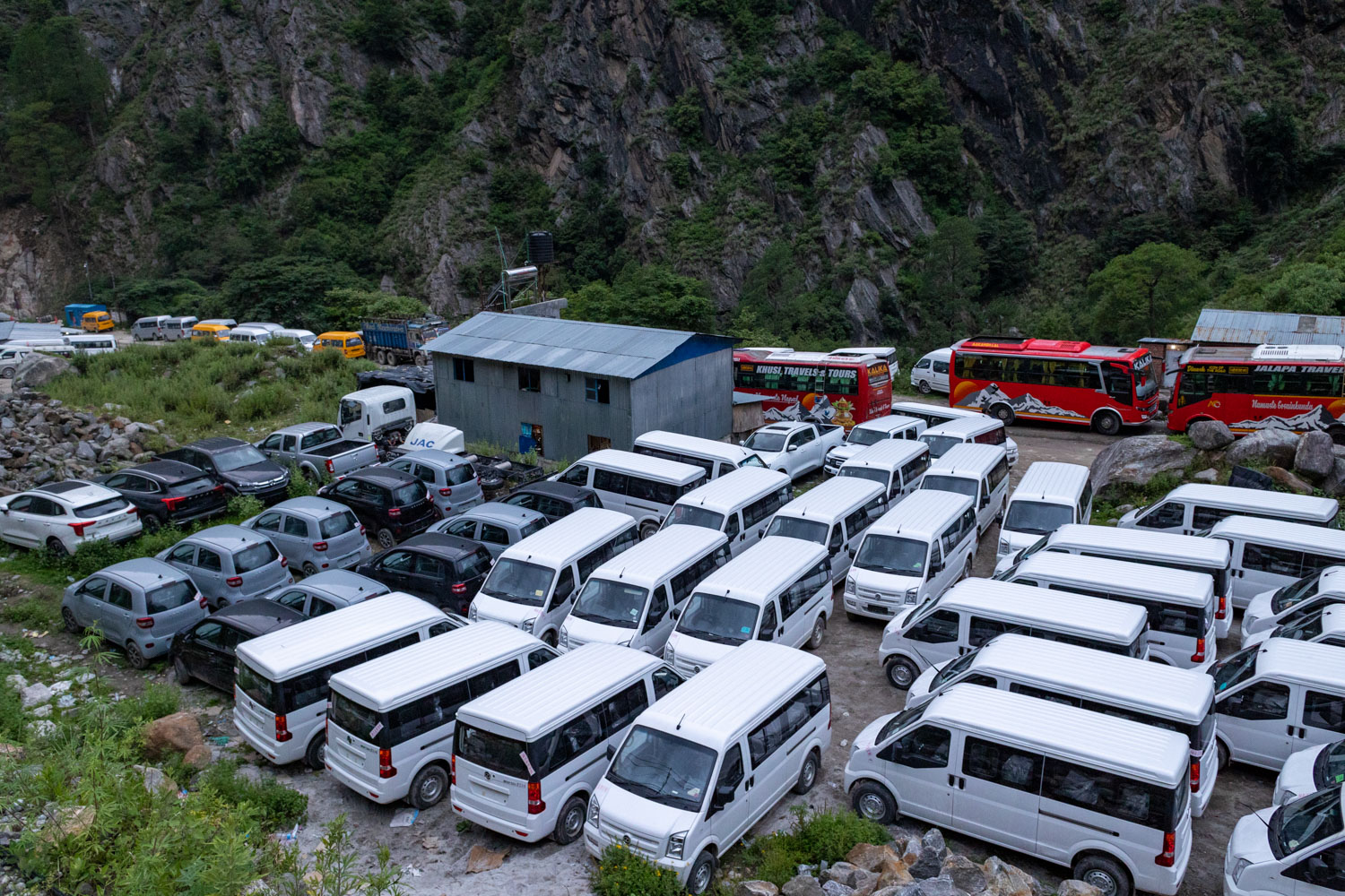 Ev_cars_story_rasuwagadi-14-1784177127.jpg