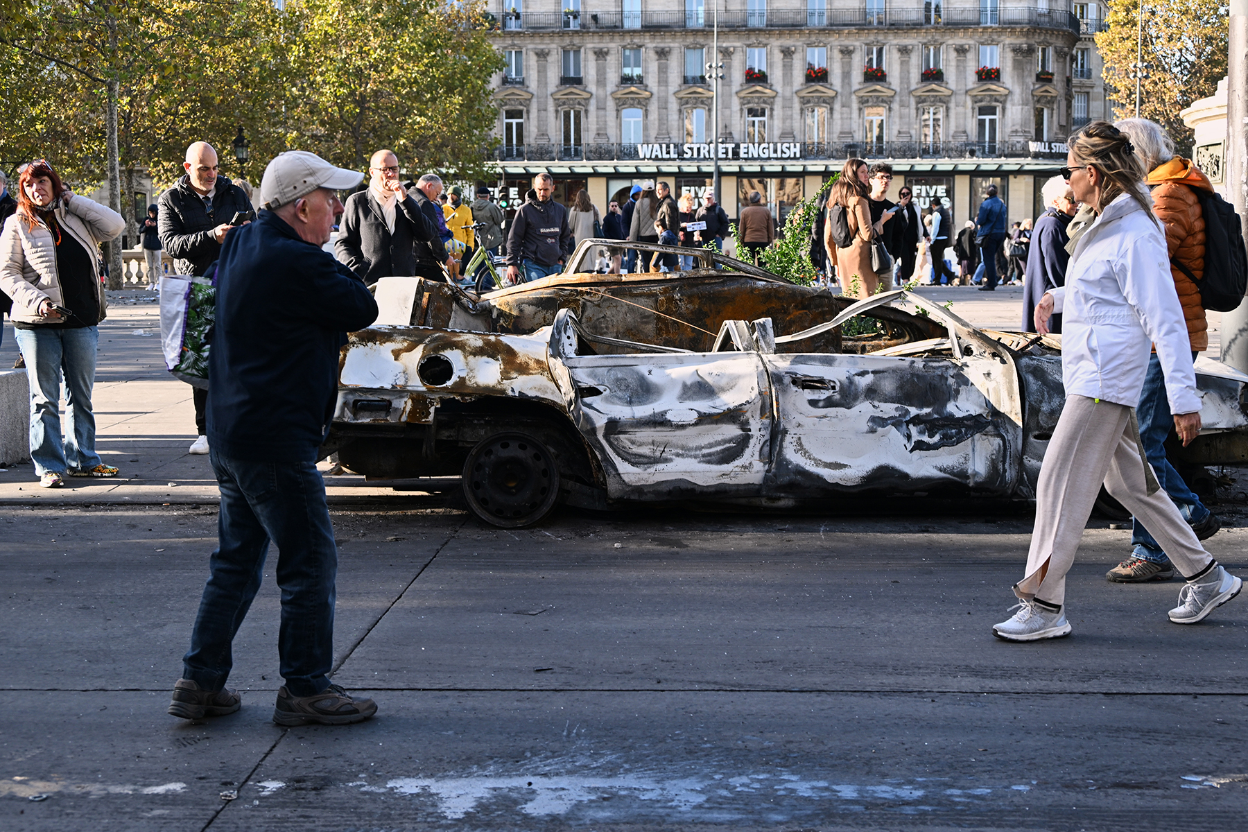 France-Protests-1-1792680754.jpg