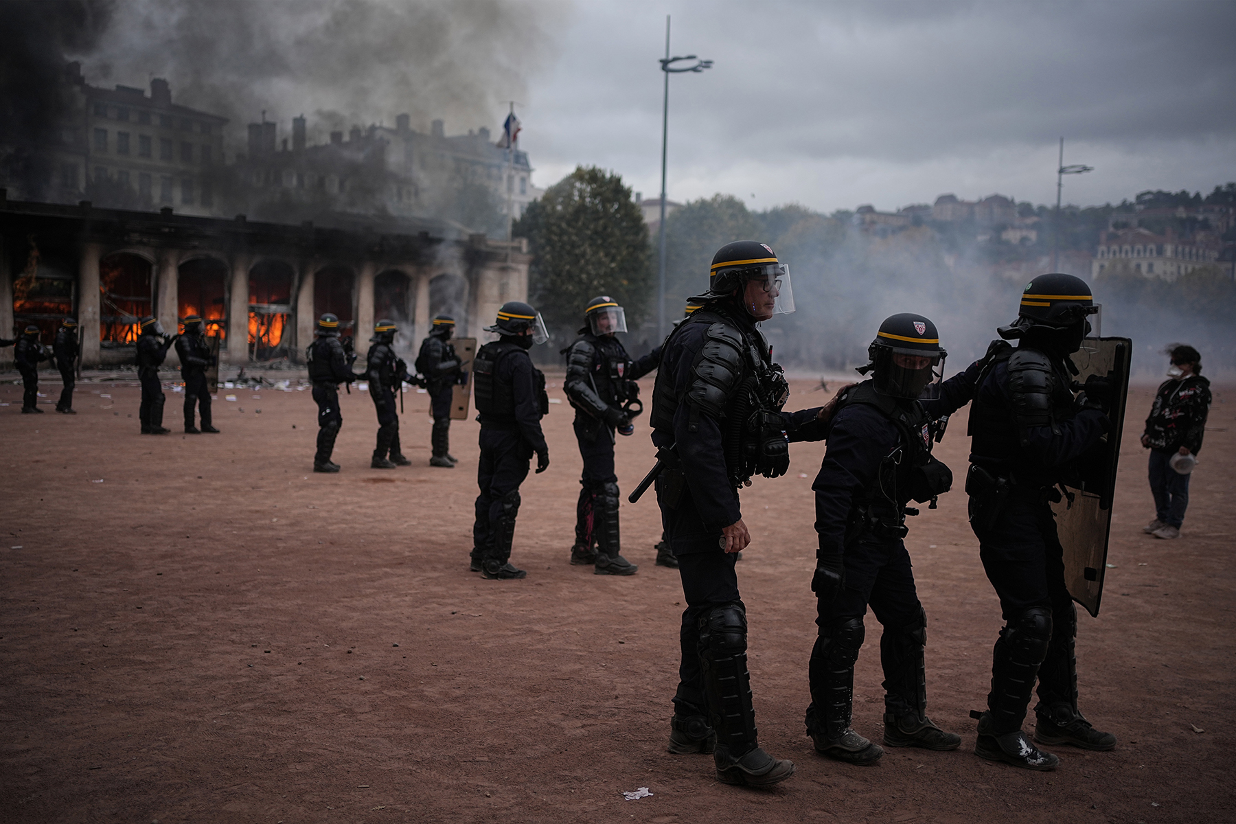 France-Protests-3-1792680738.jpg