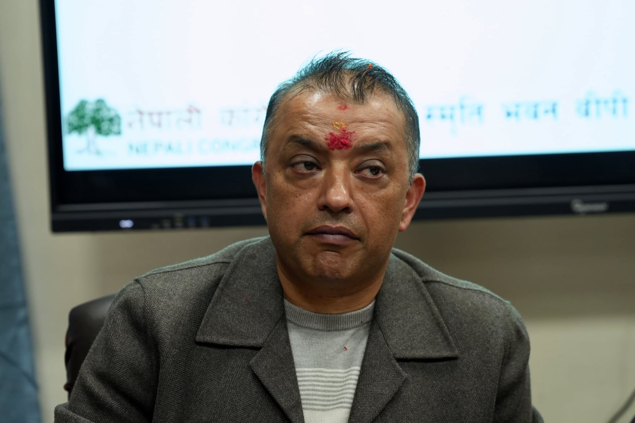 सर्मनाक पराजय व्यहोरेपछि राजीनामा दिन्छन् कि महाधिवेशन फेस गर्छन् कांग्रेस सभापति गगन थापा ?