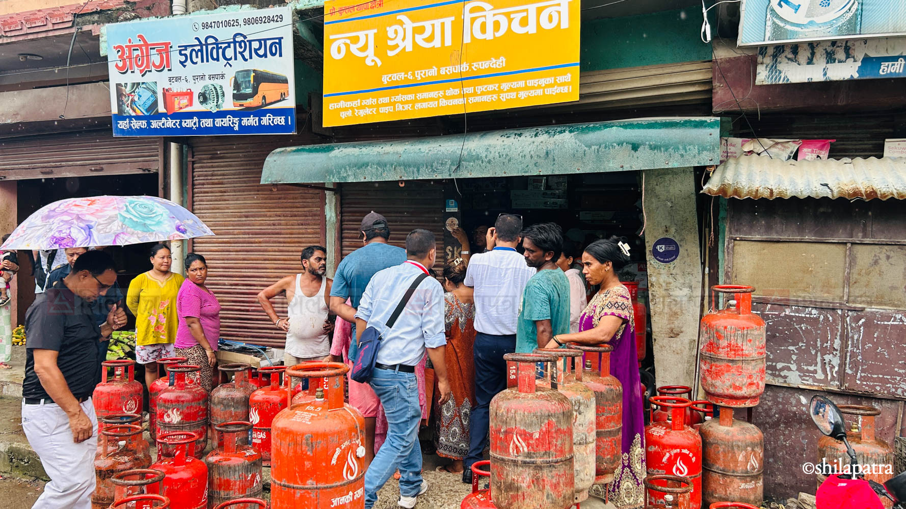 Gas-Shortage-Photo-Butwal-By-Pradeep-Acharya-NPL-(6)-1785840096.jpg