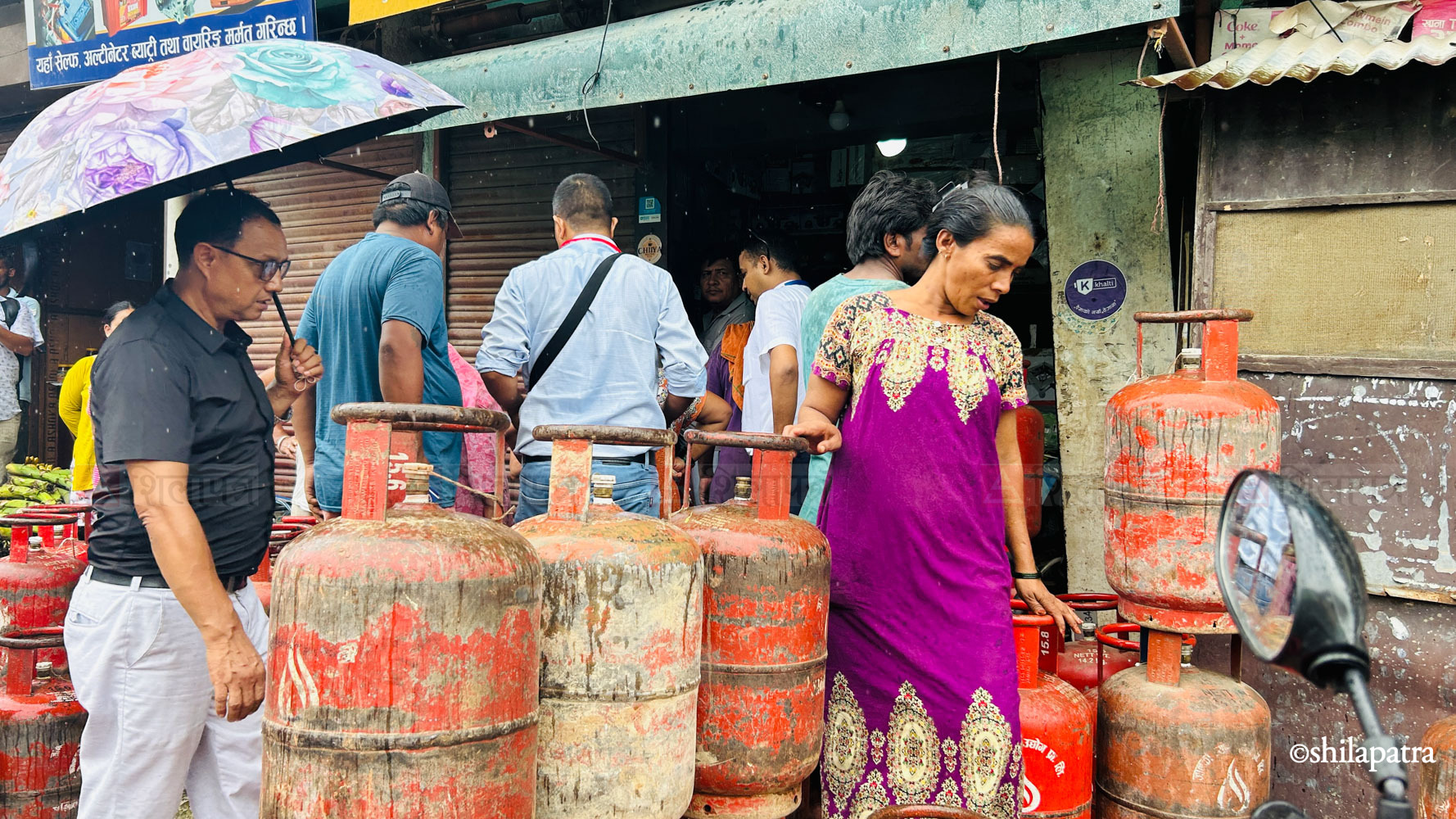 Gas-Shortage-Photo-Butwal-By-Pradeep-Acharya-NPL-(7)-1785840096.jpg