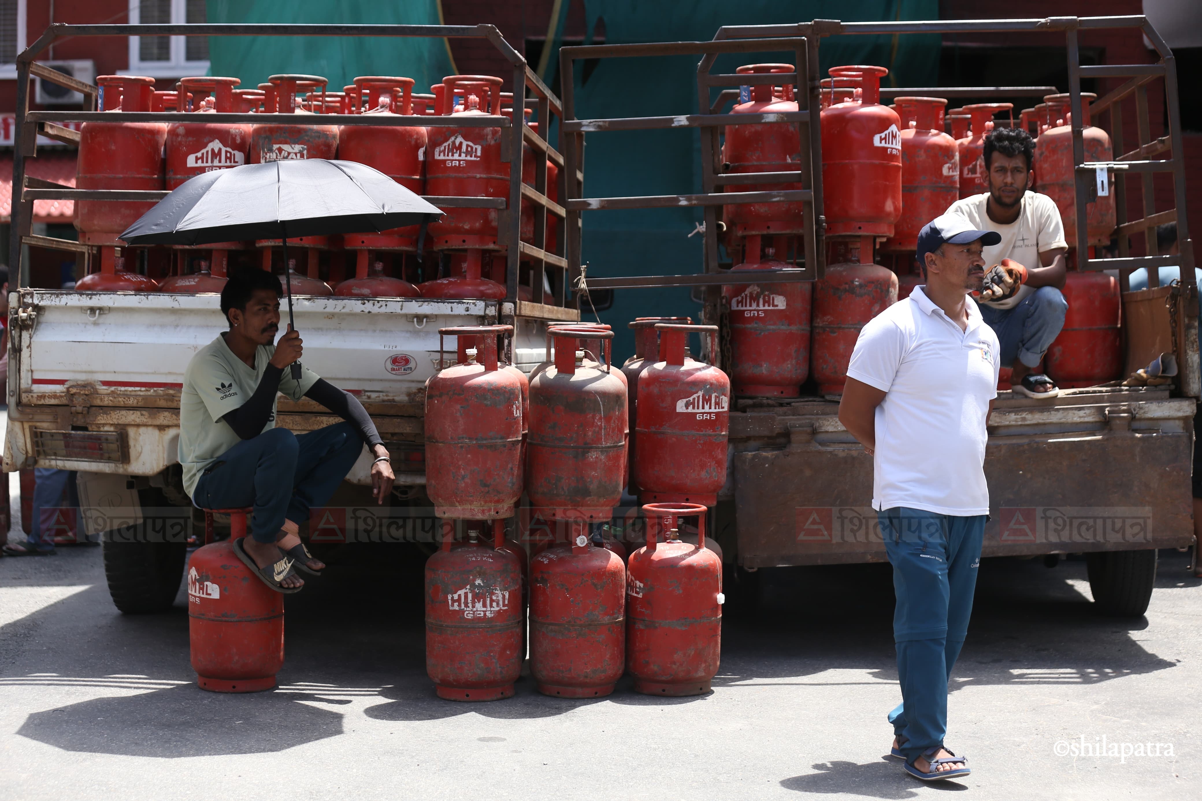 Gas-line-Babarmahal-(20)-1786777259.jpg