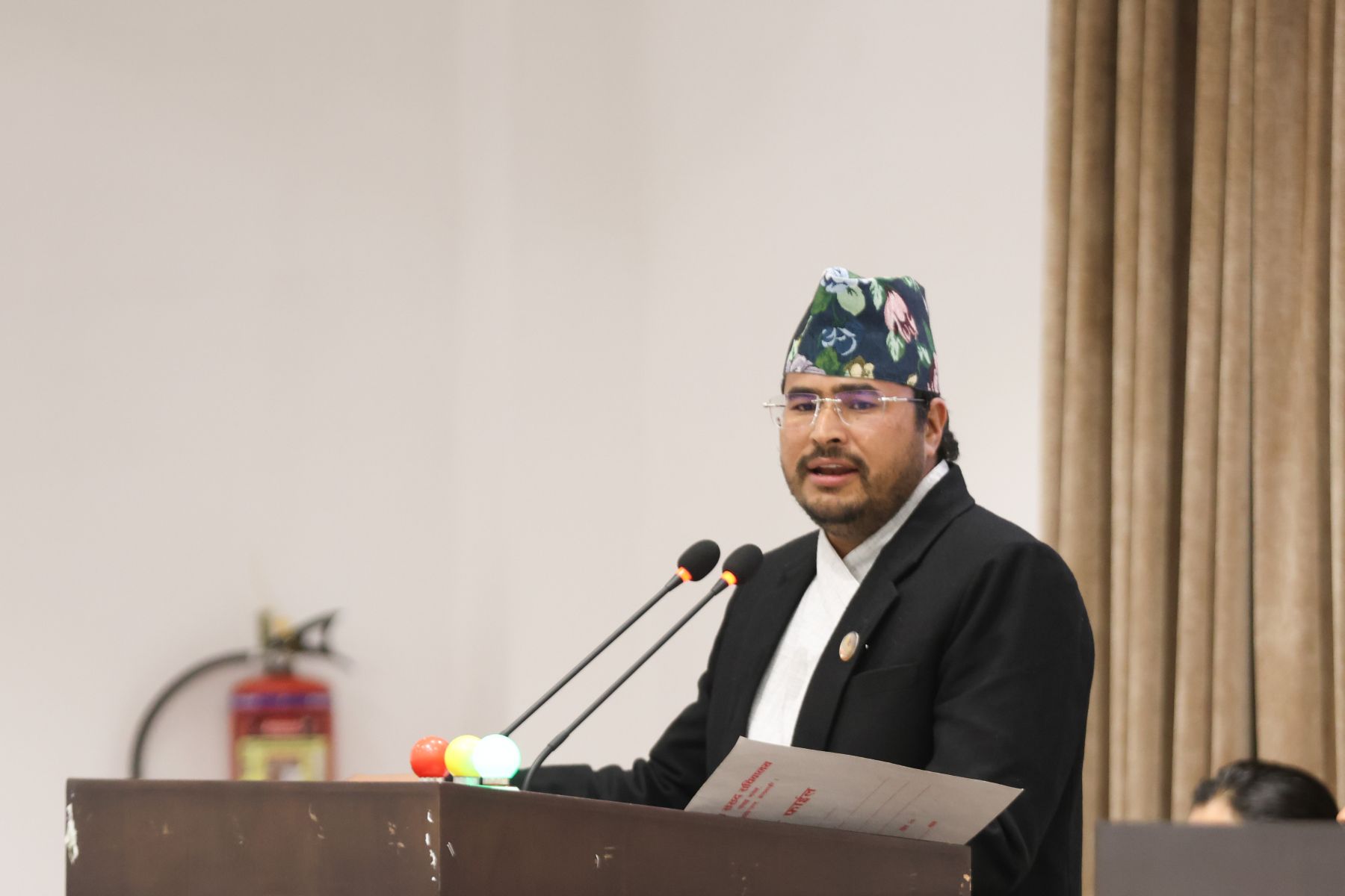 सबै नयाँ भएकाले नीति तथा कार्यक्रम पनि नयाँ आउँछ कि भन्ने थियो, हुबहु सारिएका छन् : शाही