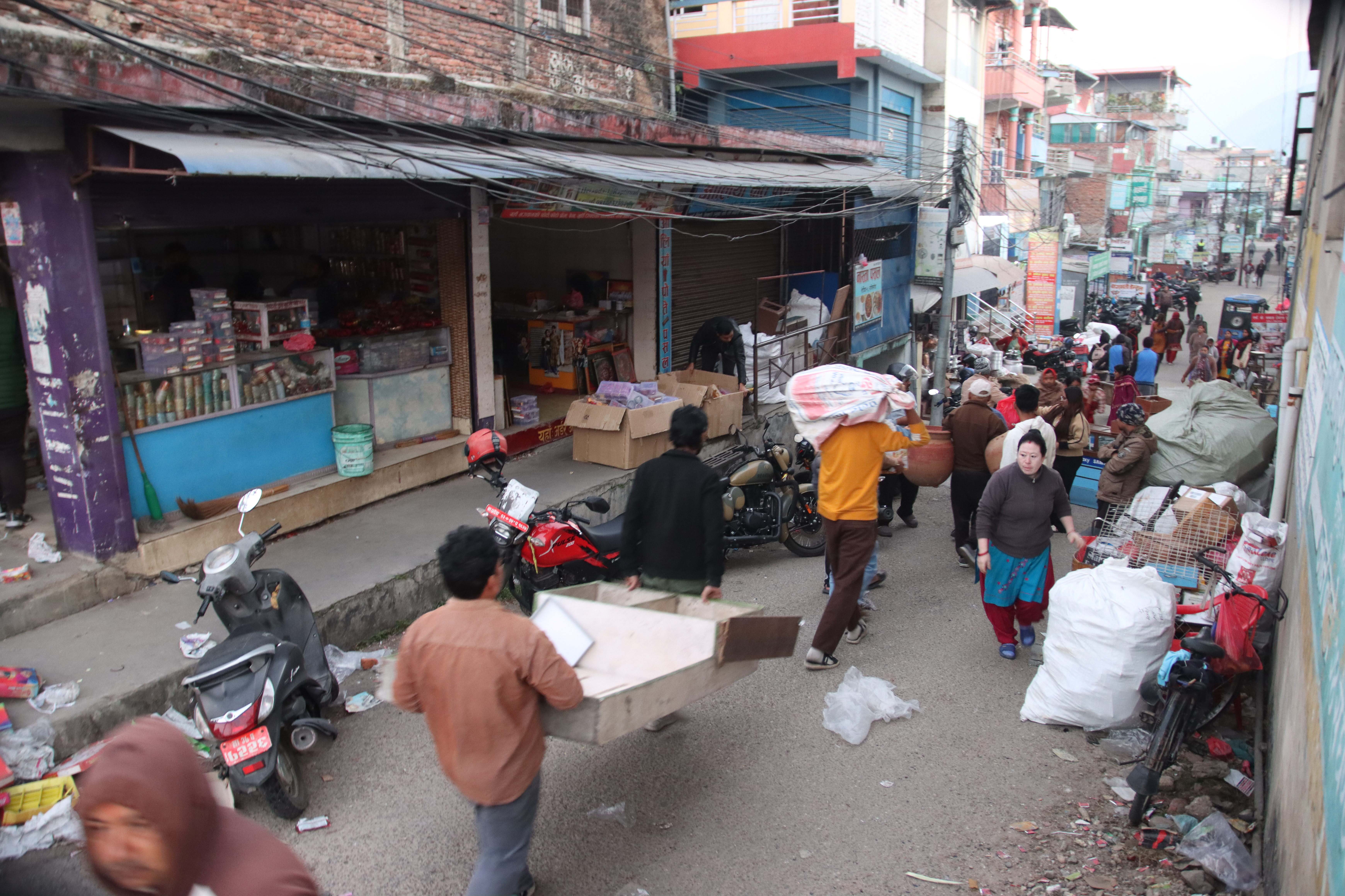 Hetauda-Bazar_-1303-1764989877.jpg