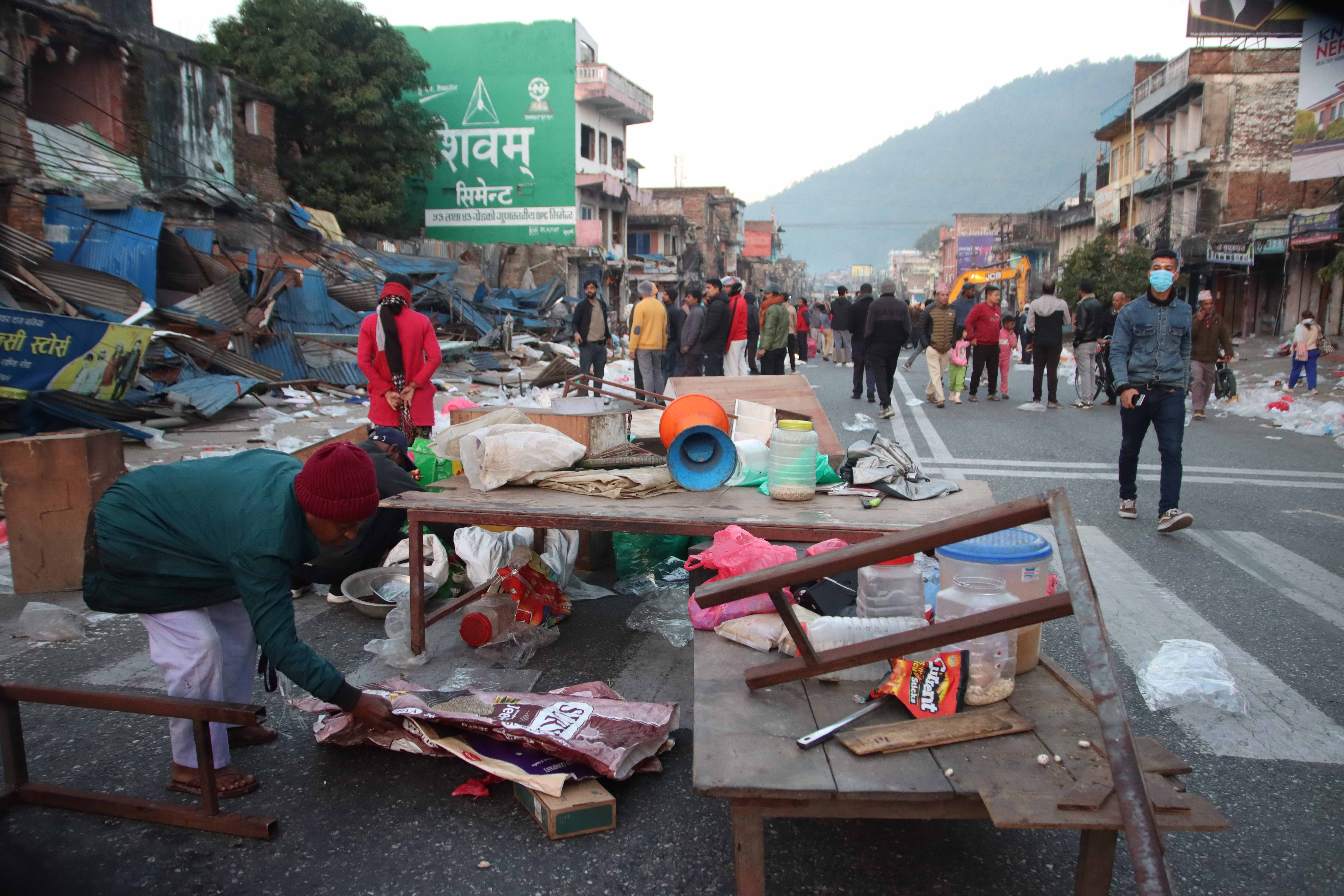 Hetauda-Bazar_-1311-1764998584.jpg
