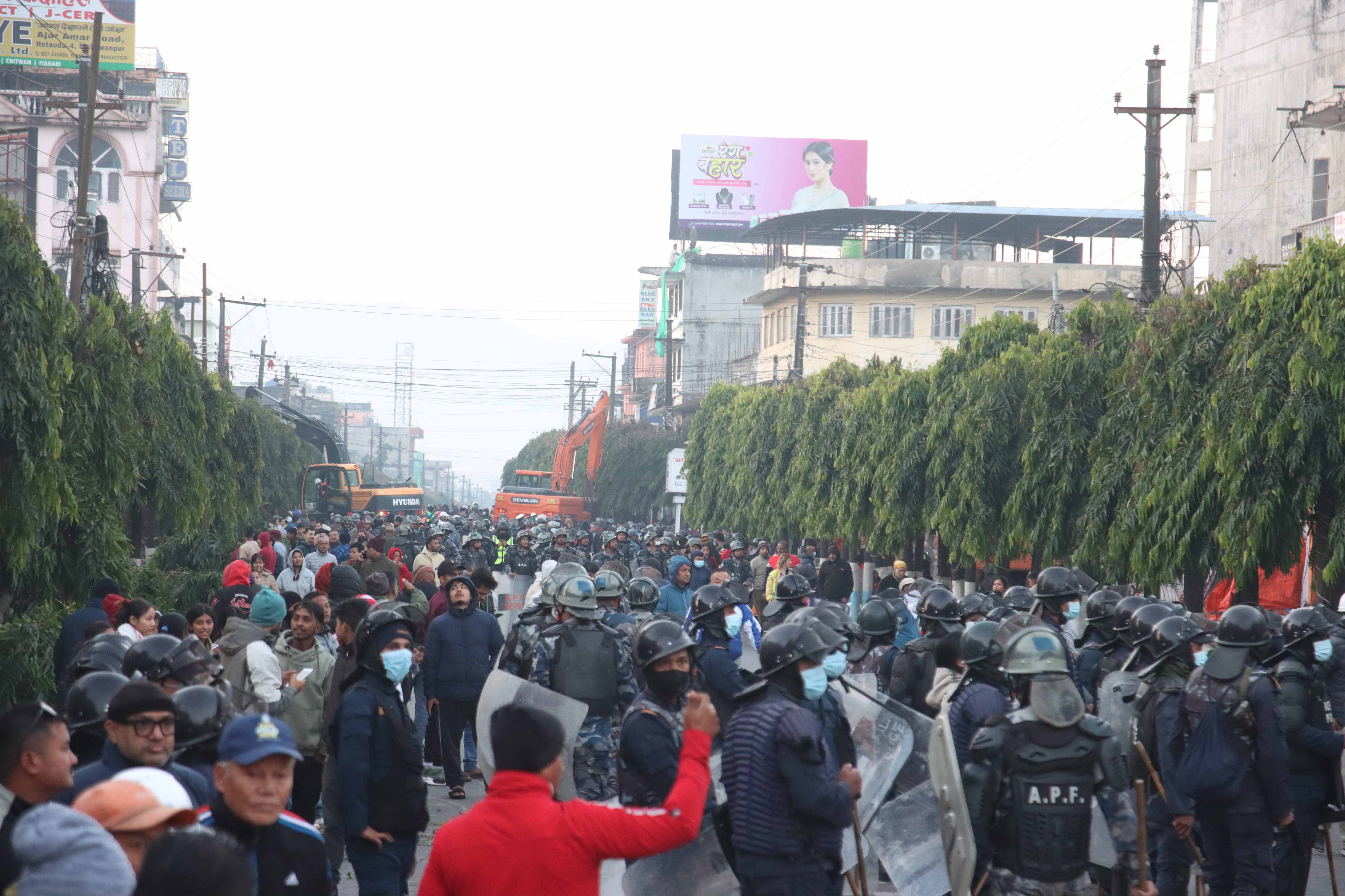 Hetauda-Bazar_-1319-1764998567.jpg