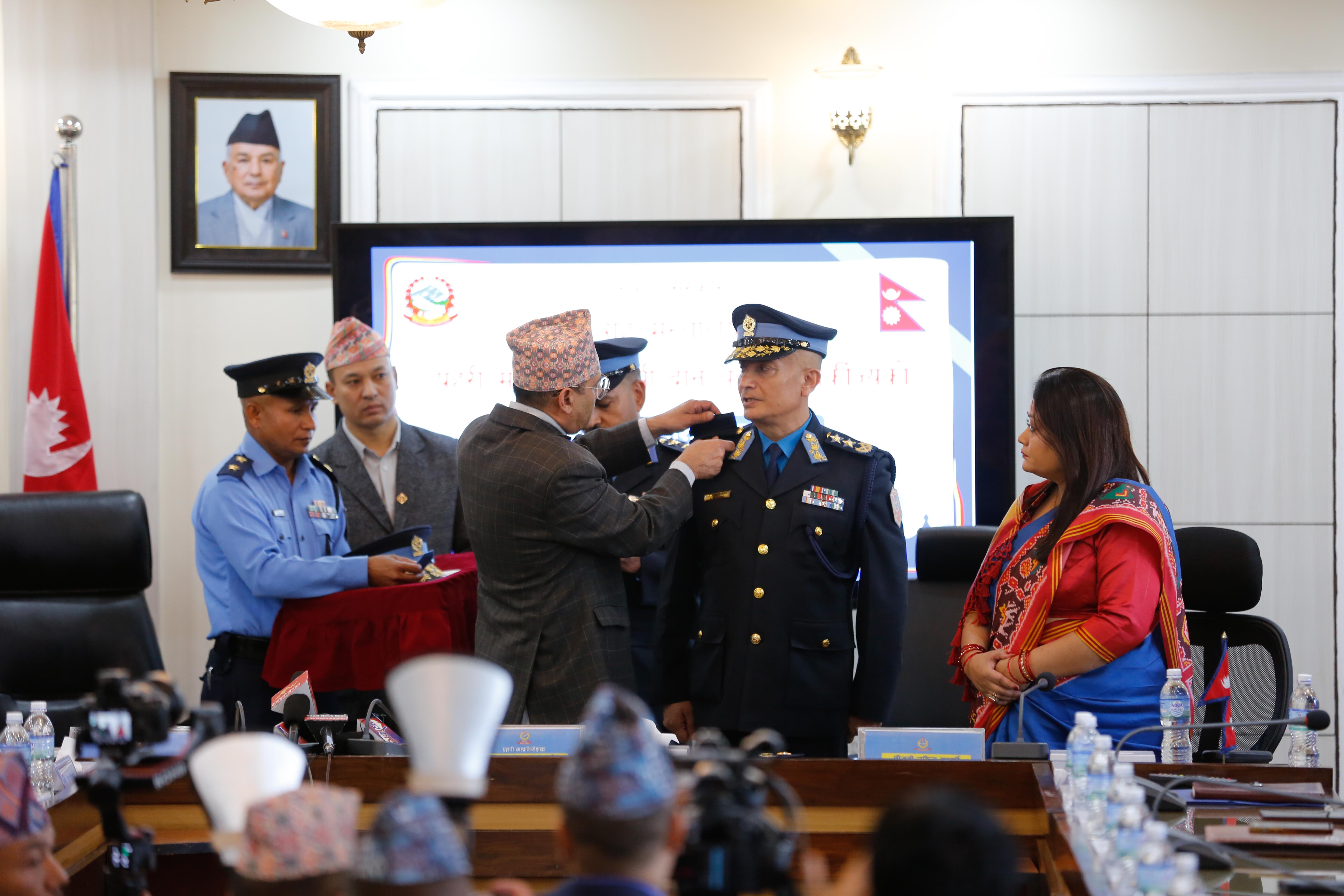 IGP-Dan-Bahadur-Karki_-531-1763012937.jpg