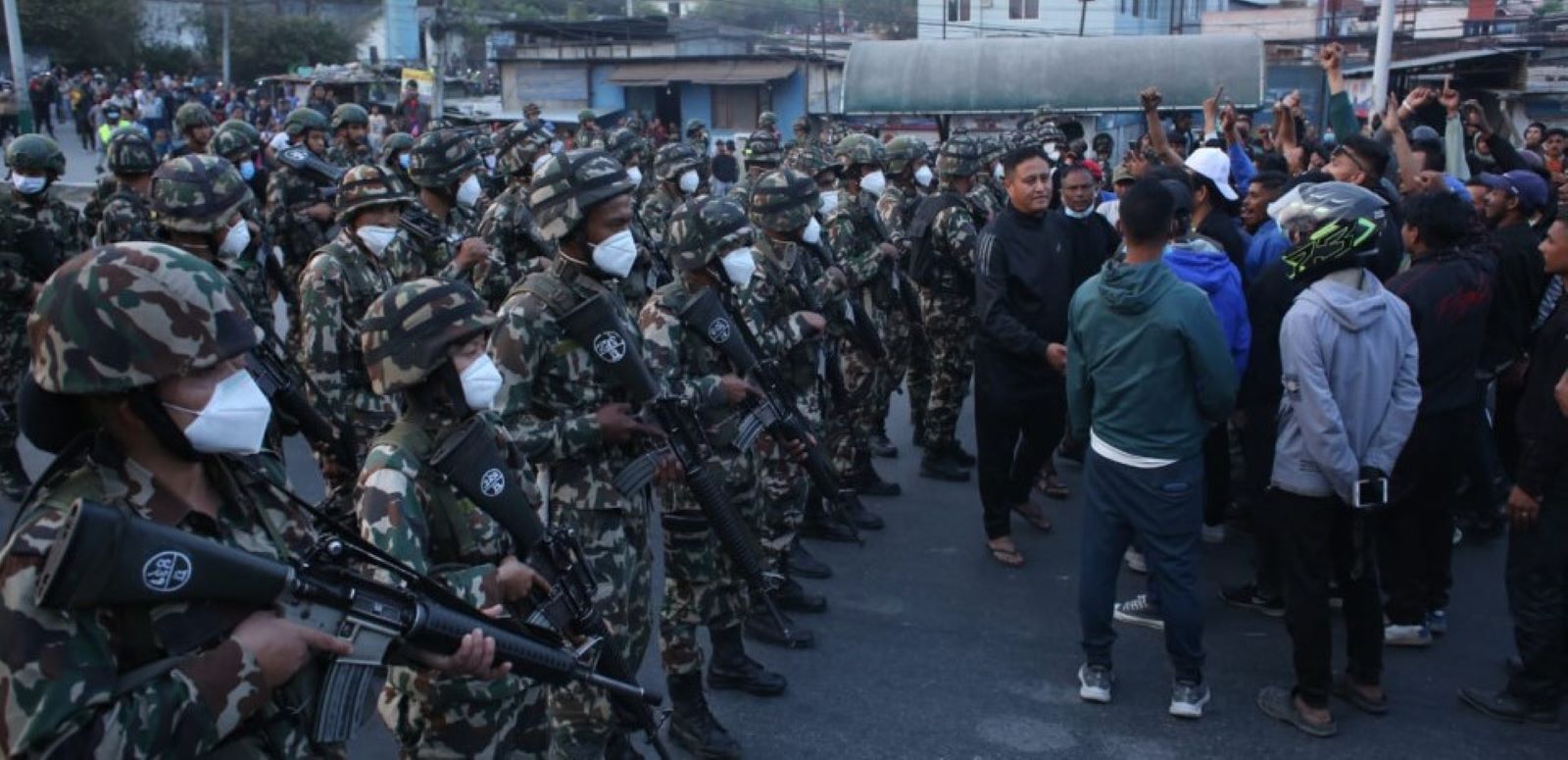 ... अनि हिंसात्मक भयो  राजावादीको प्रदर्शन र गयो दुई जनाको ज्यान