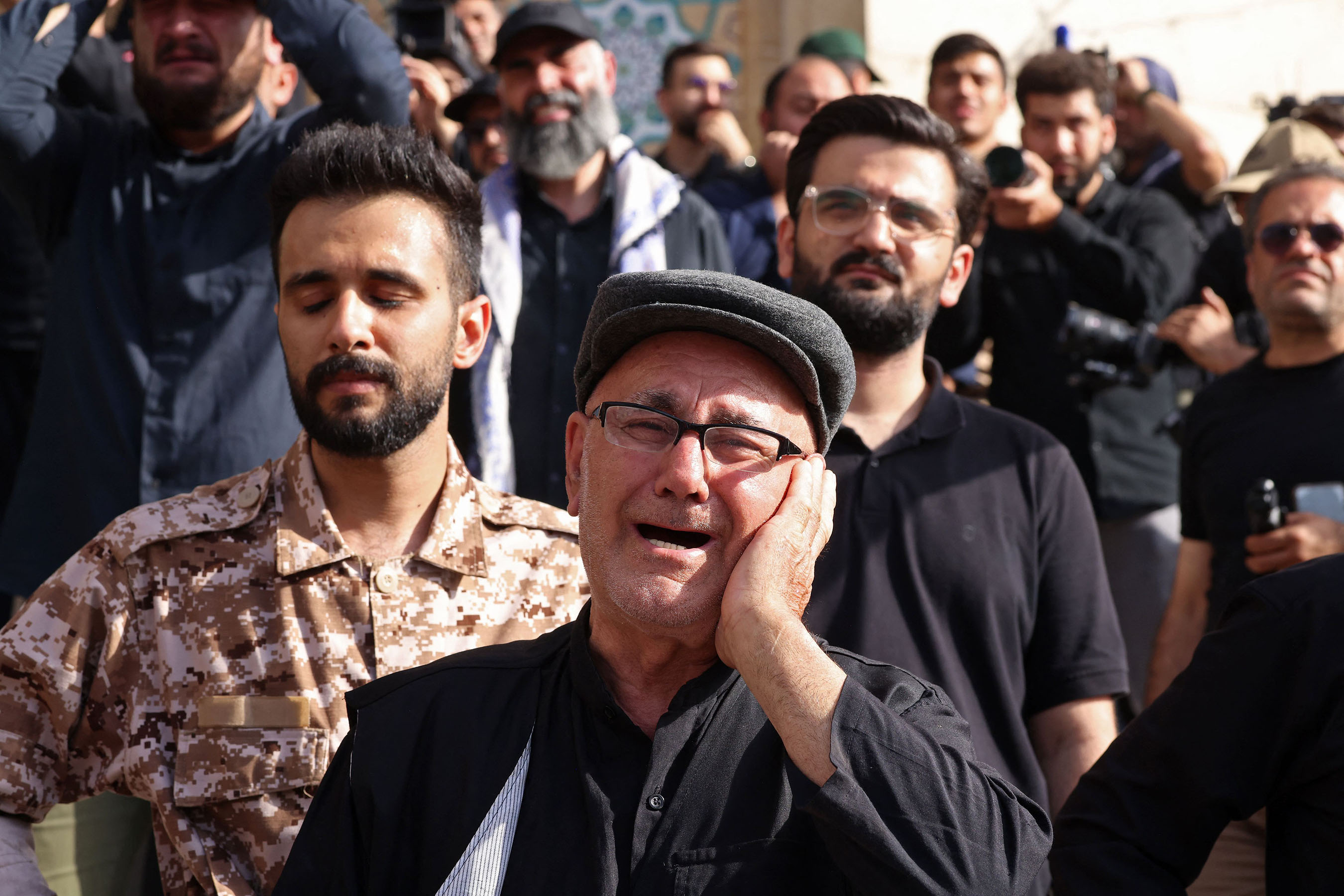 Iran-Khamenei-Funeral-(10)-1783152665.jpg