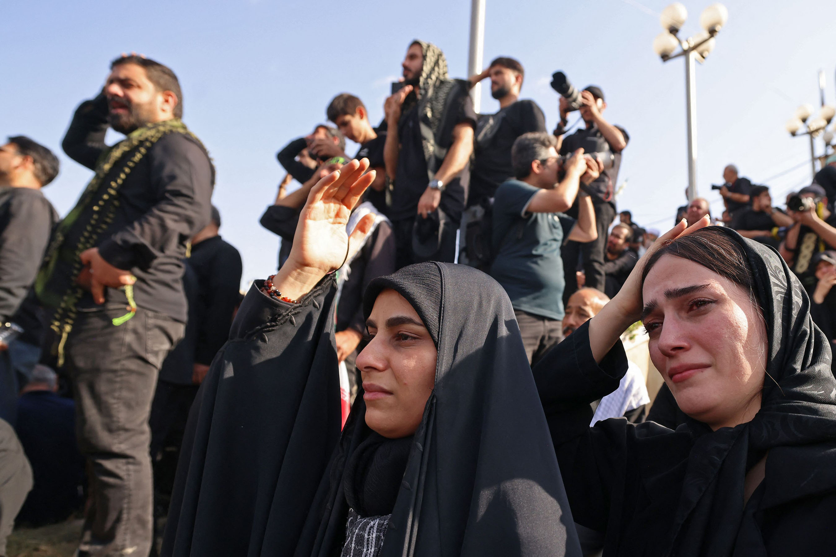 Iran-Khamenei-Funeral-(11)-1783152665.jpg