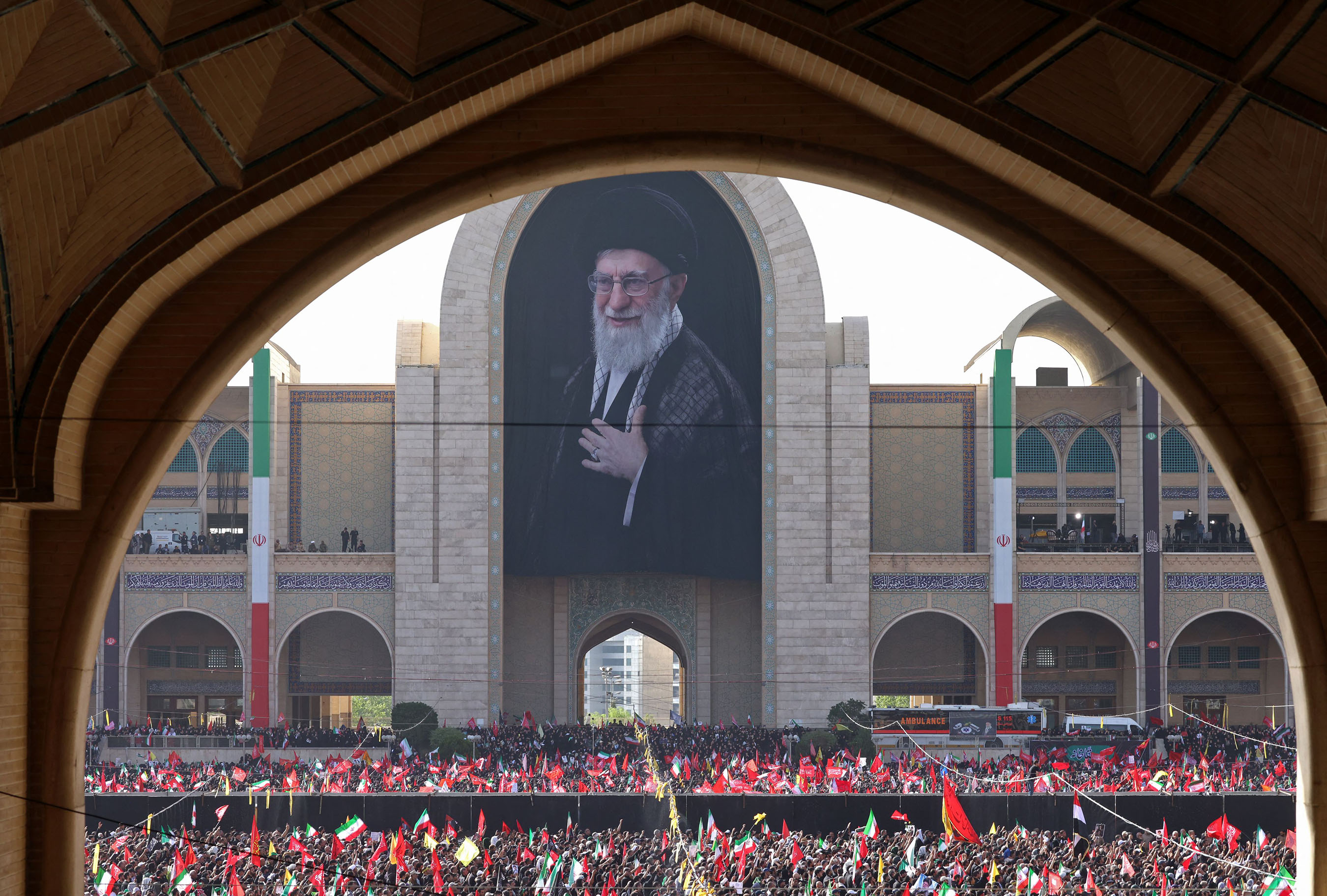 Iran-Khamenei-Funeral-(15)-1783152668.jpg