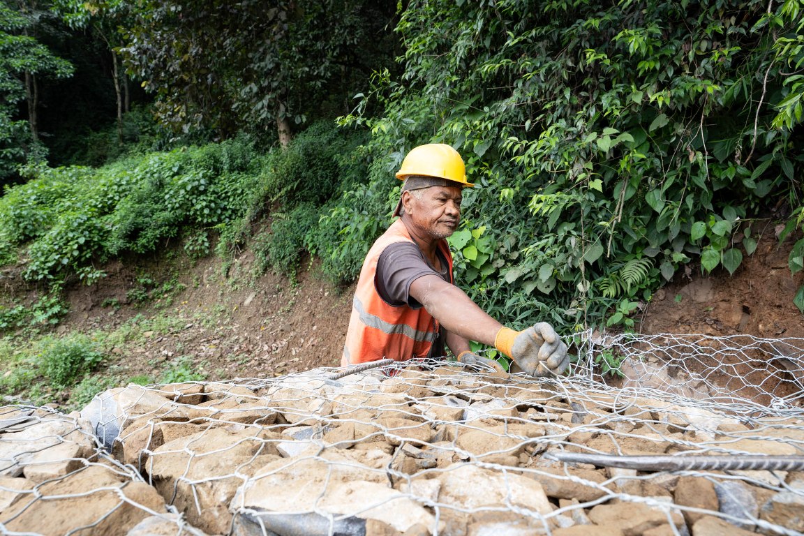 Jhaplekhola_Nepal-photo-Library_NPL10-1752480909.jpg