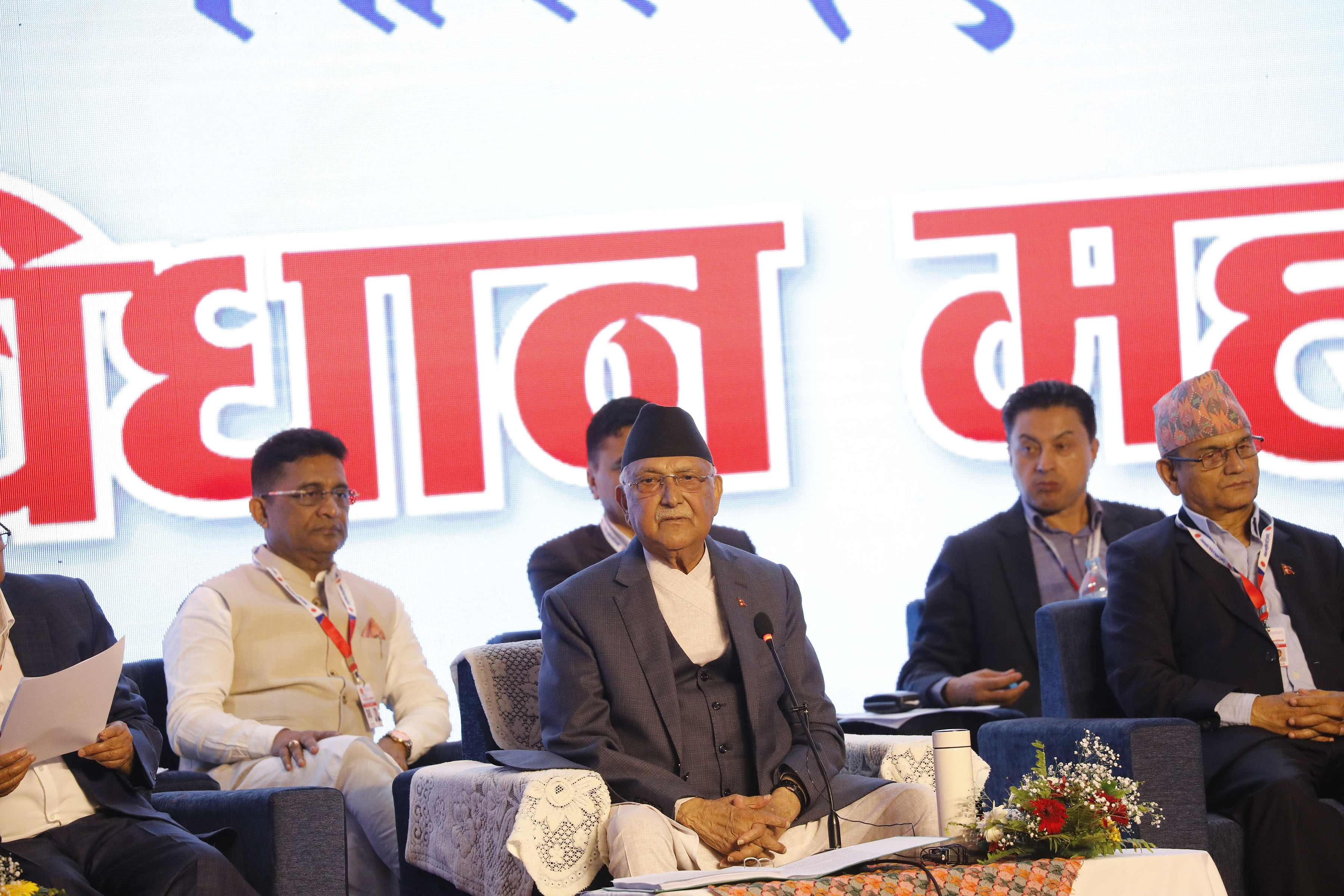 संकटमा पार्टी जोगाउने कुरामा महिला दिदीबहिनीको हात सबैभन्दा बढी छ: ओली