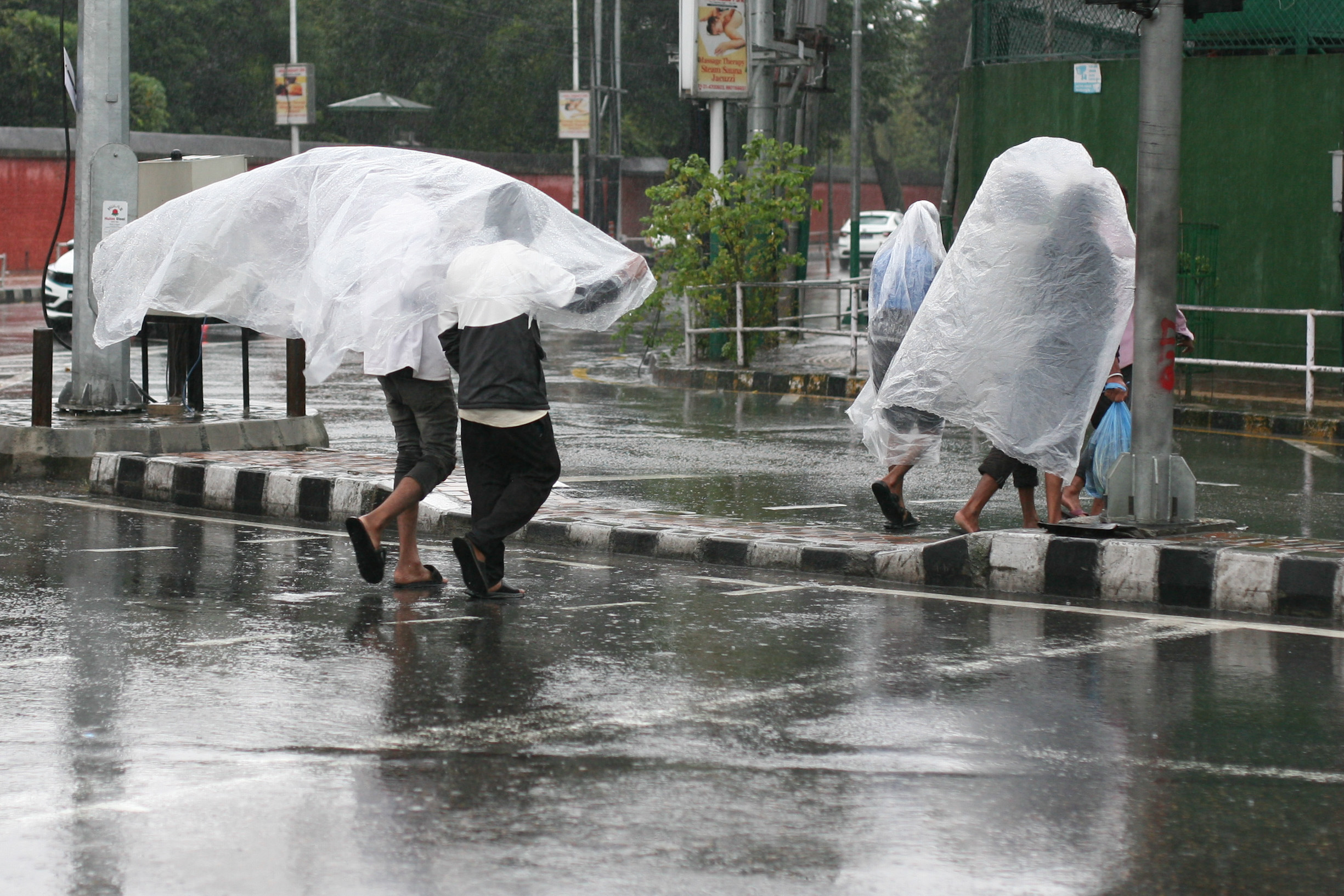 KTM-Weather---2811-1793425951.jpg