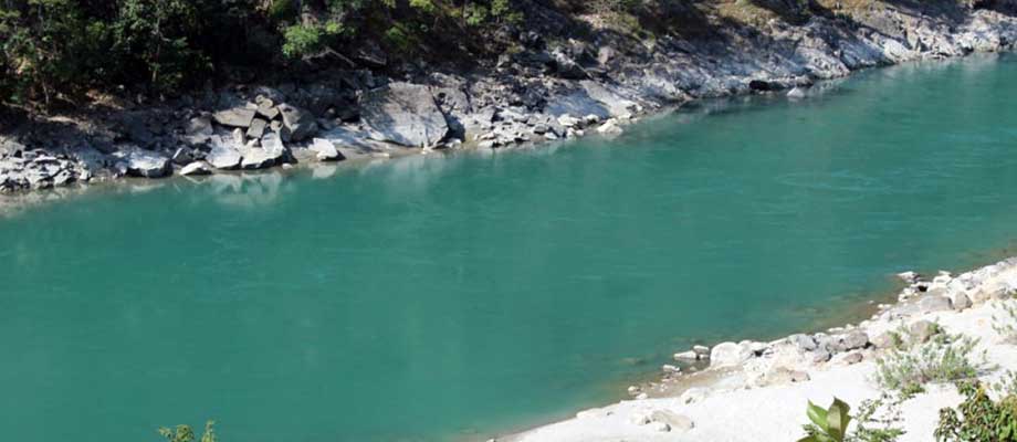 कालीगण्डकीमा टिपर खस्यो