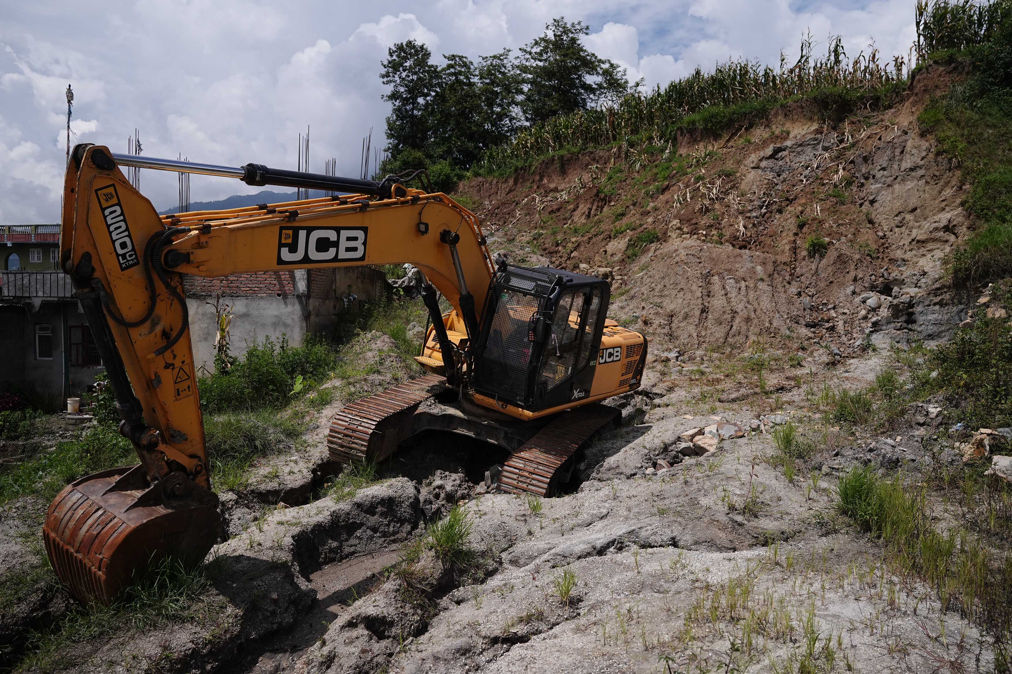 Kathmandu-Landslide_10-1788686564.jpg