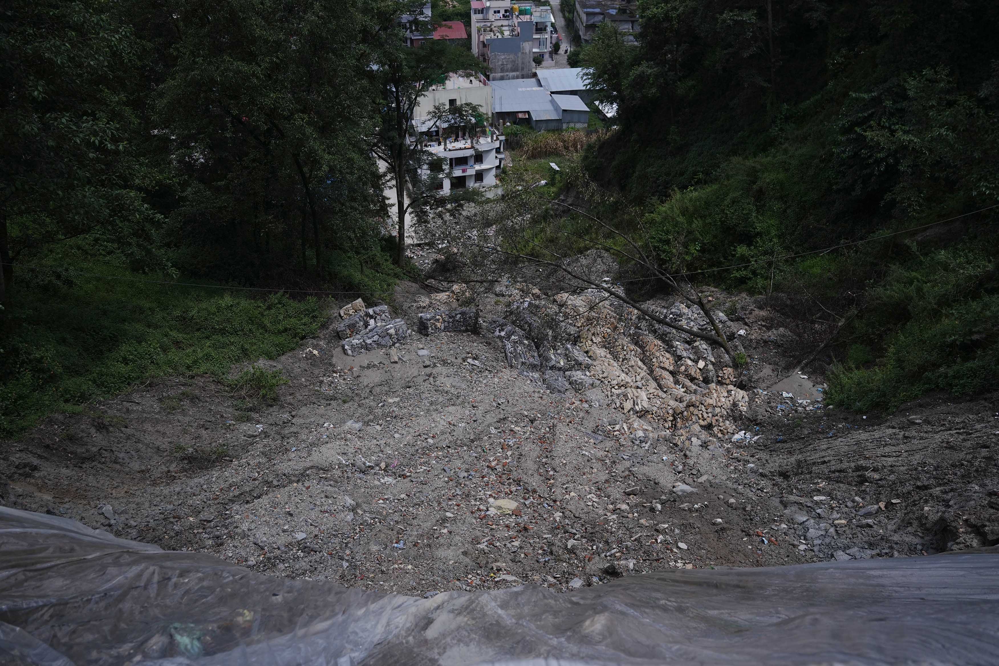 Kathmandu-Landslide_6-1788686559.jpg